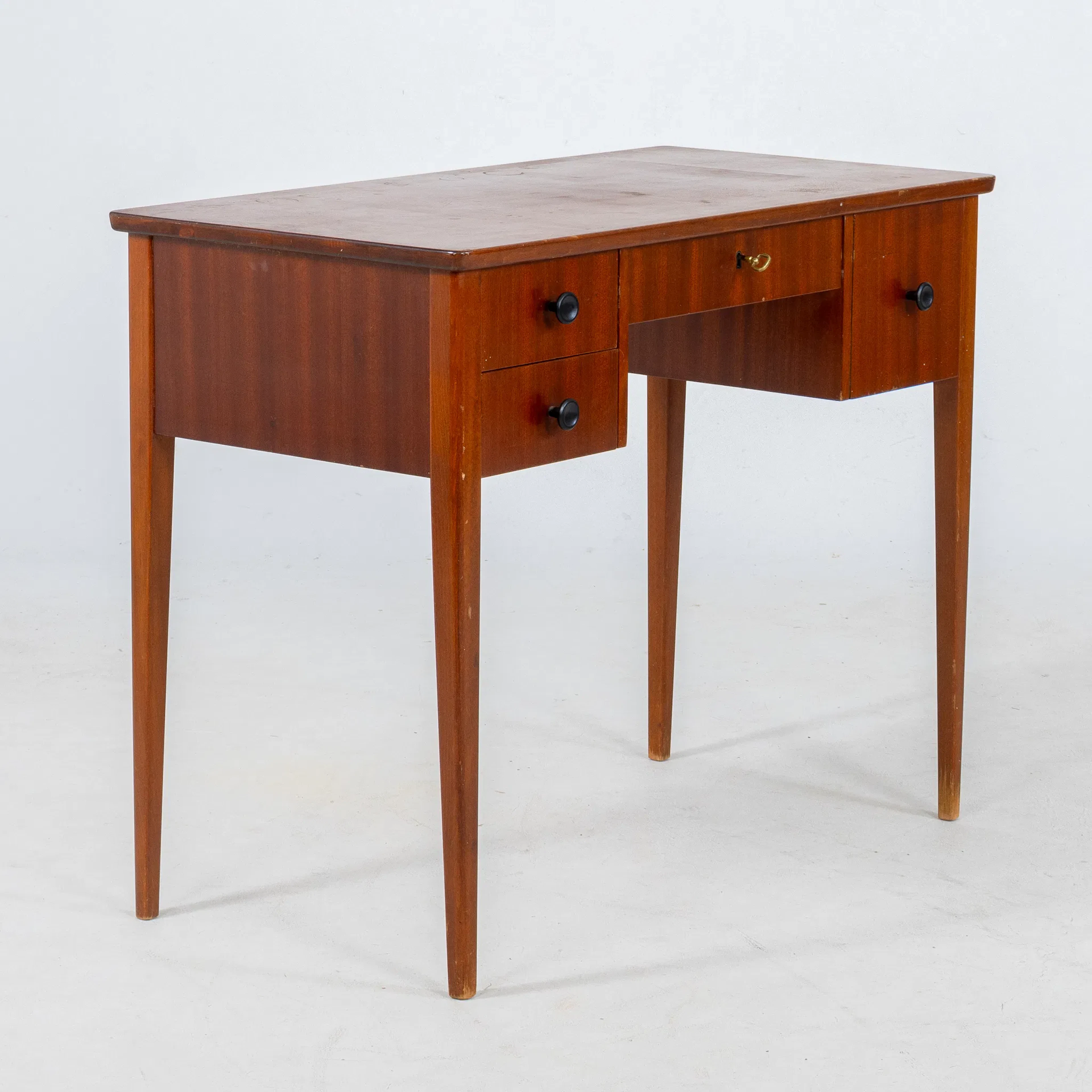 MAKE-UP TABLE, MAHOGANY, MID-20th CENTURY