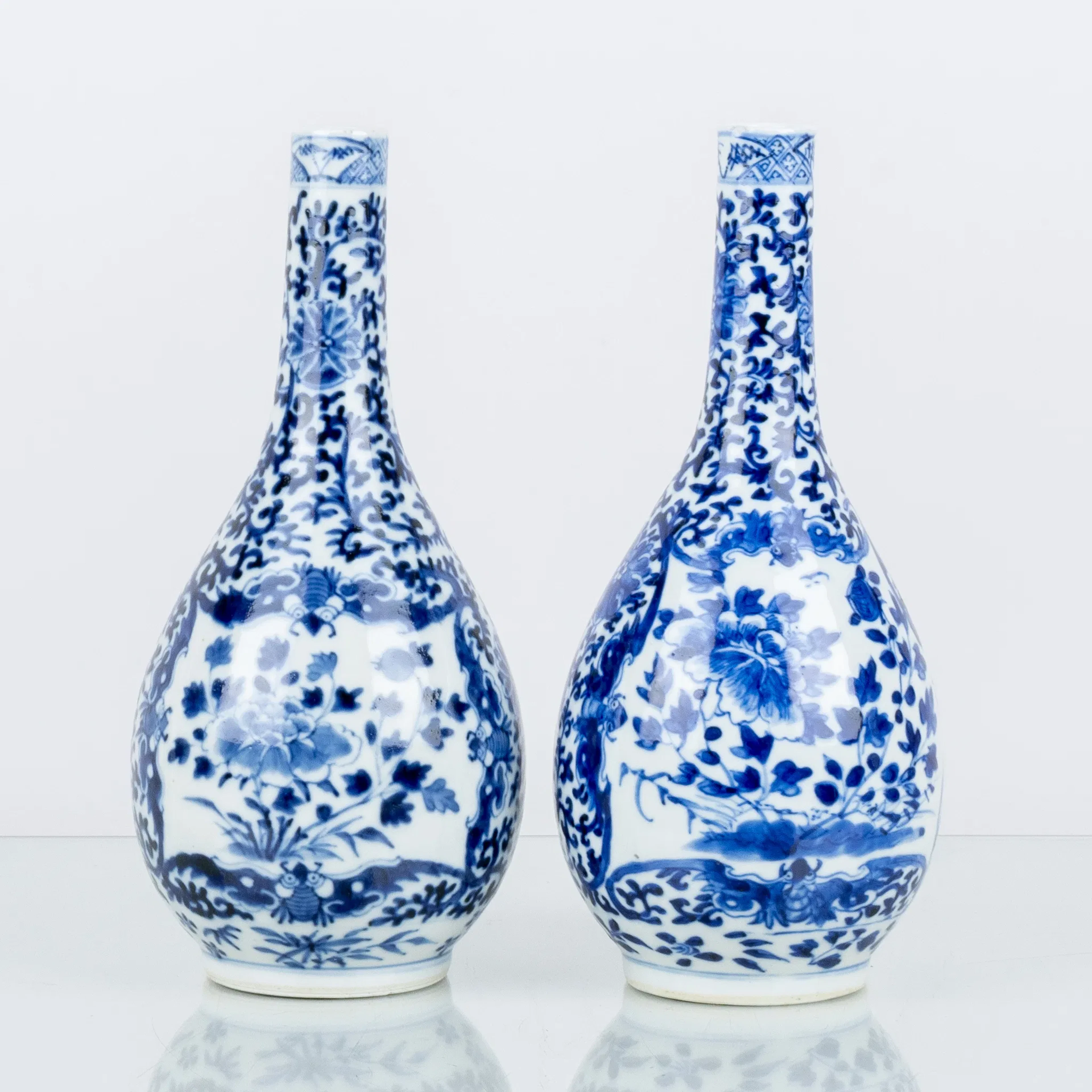 VASI, 1 paio, porcellana, Cina, probabilmente 1800