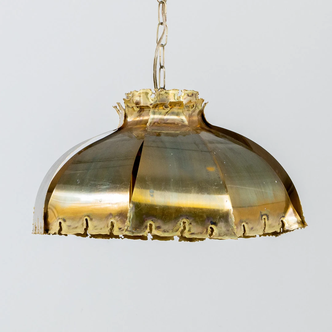 SVEND AAGE HOLM SÖRENSEN, eine Messing-Deckenlampe, Dänemark, zweite Hälfte des 20. Jahrhunderts