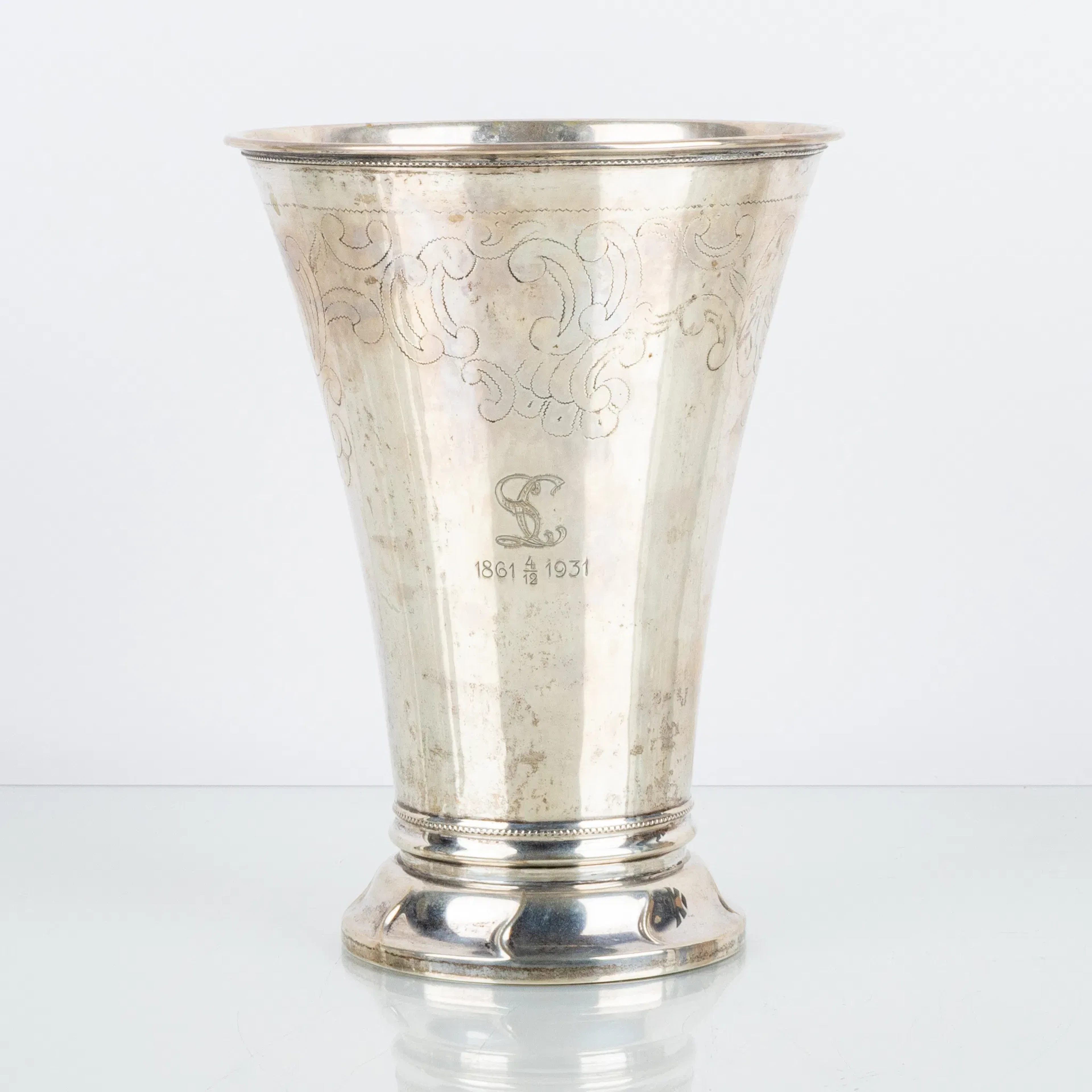 Plata, jarrón de plata, K Andersson, Estocolmo 1931