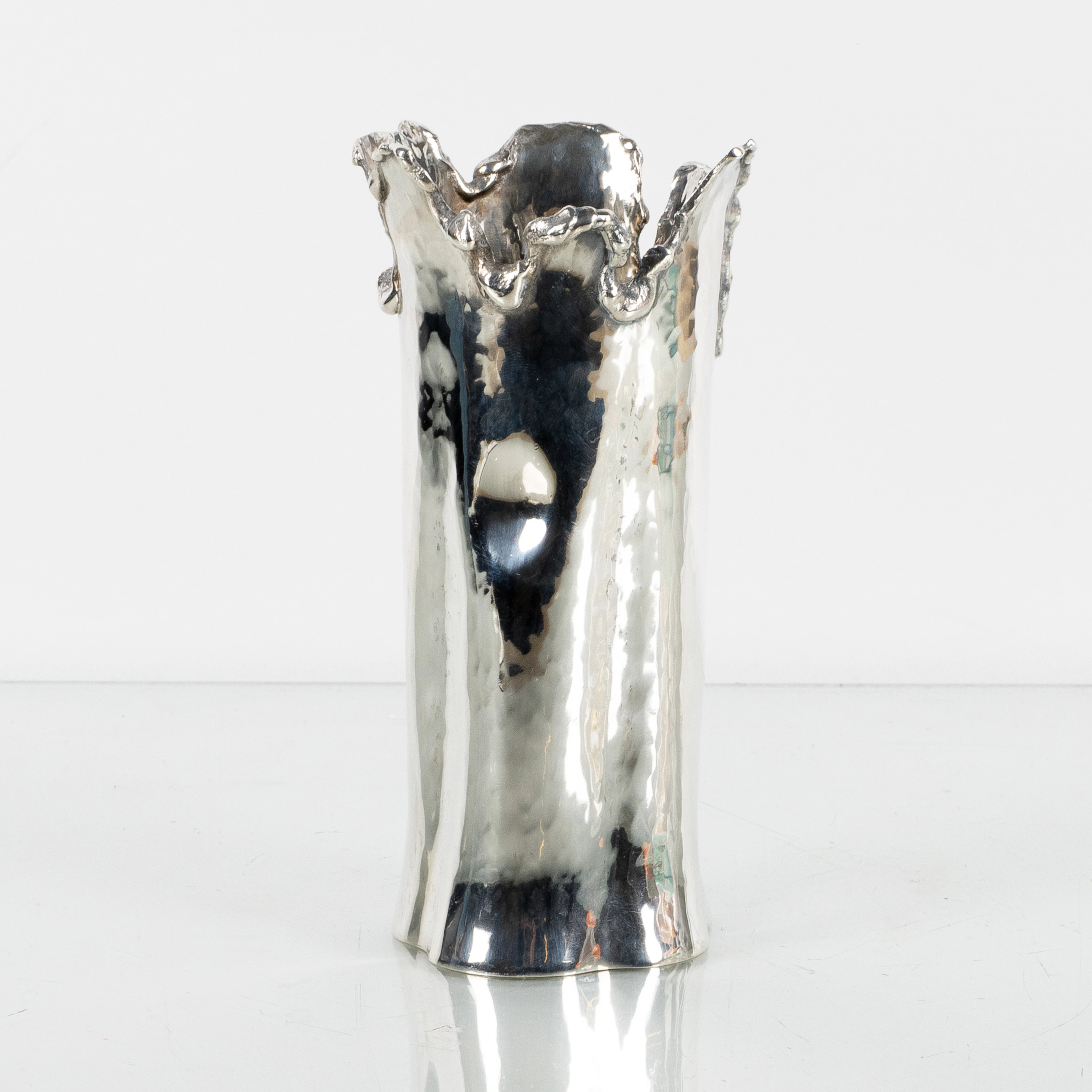 ULF TROLLE-LINDGREN, vaso in argento, Uppsala 1986, peso circa 260 g