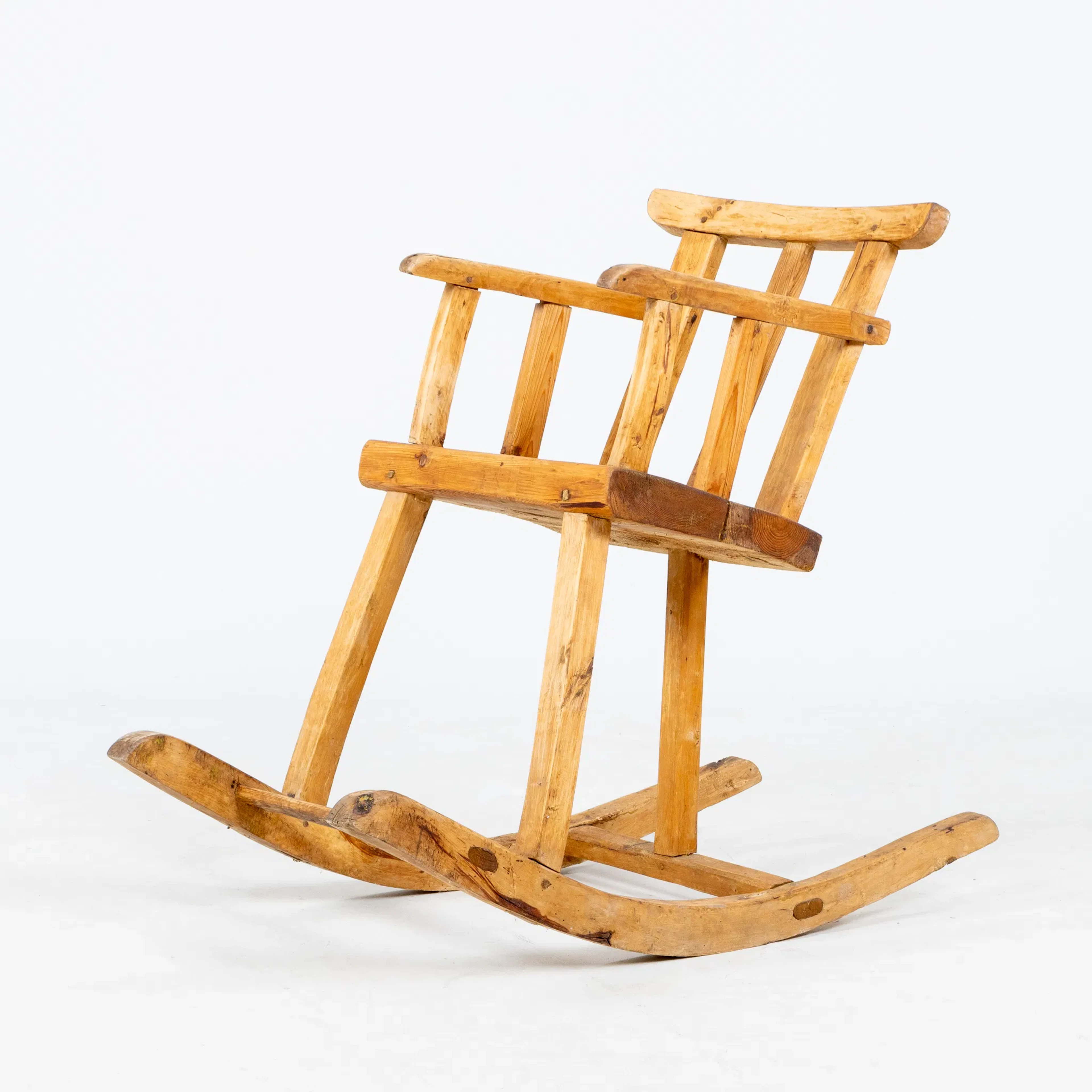 SEDIA A DONDOLO, RUSTICA, PINO, 1800