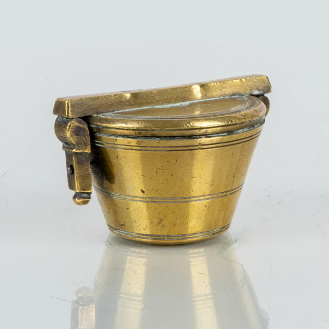 GEWICHTSSET, 7 Teile, Messing, markiert 1861
