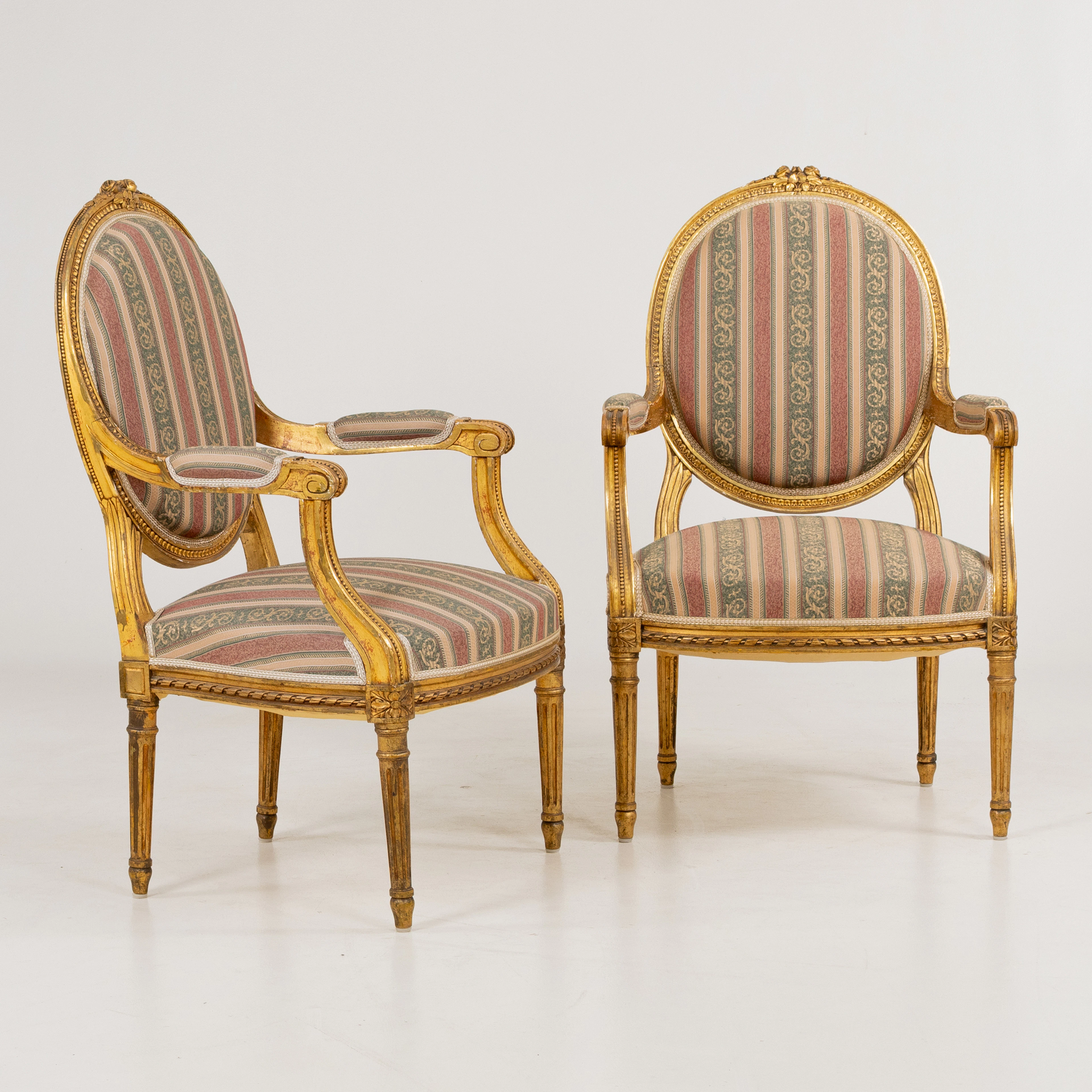 POLTRONE, 1 coppia, stile Luigi XVI, inizio 1900