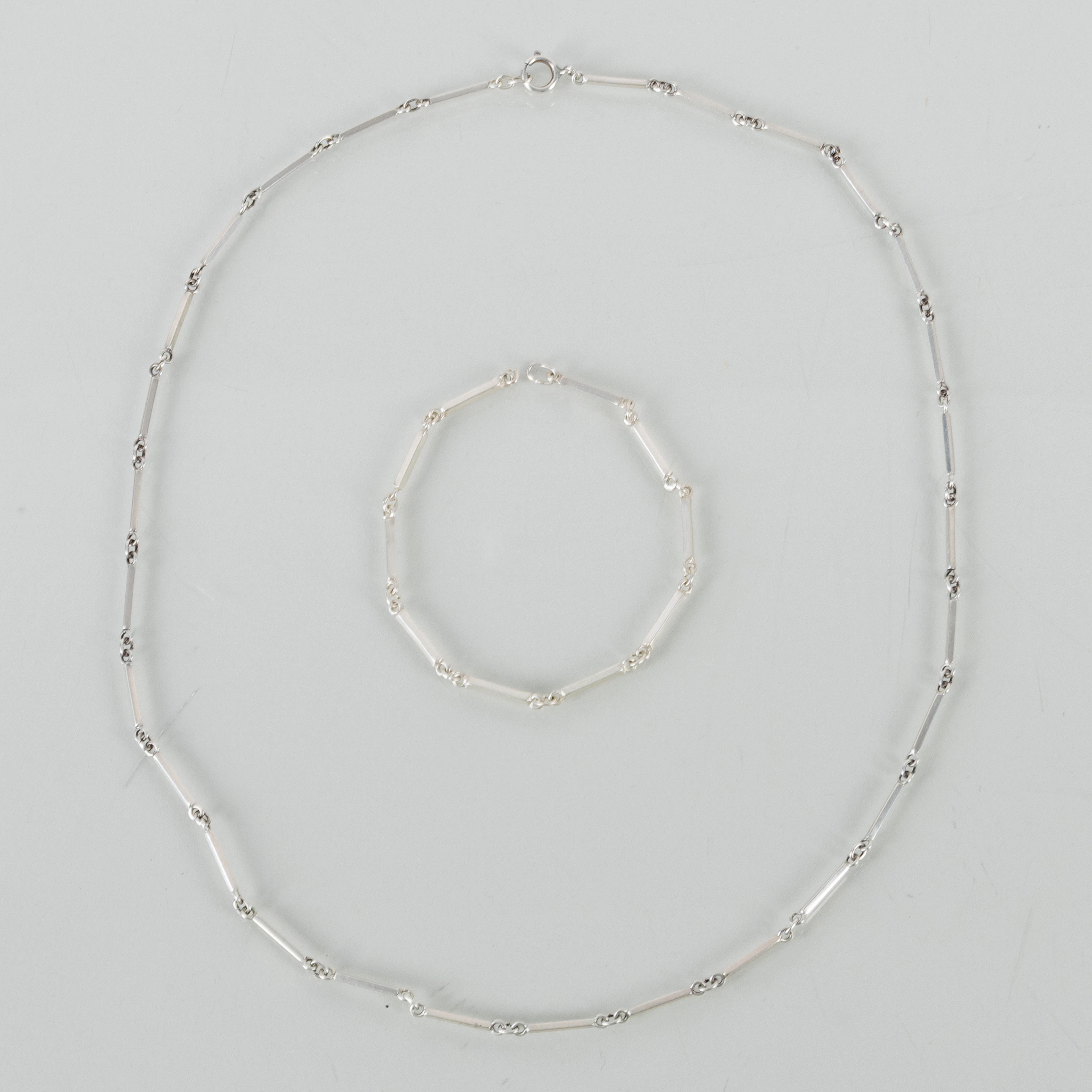 BRACCIALI E COLLANE, argenti, seconda metà del '900