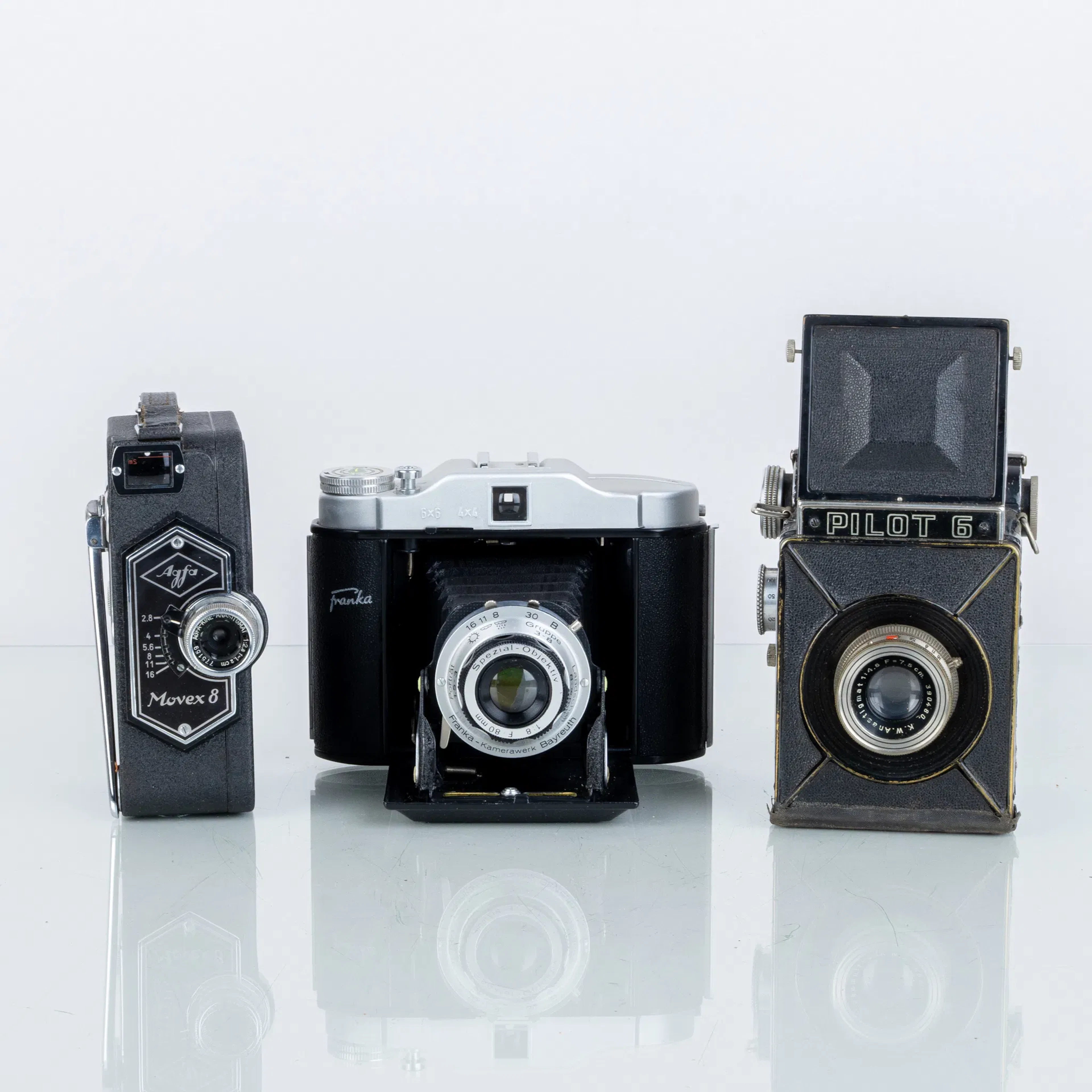 CAMERAS, 3 pcs, Agfa Movex 8, Pilot 6 and Franka Solida Record