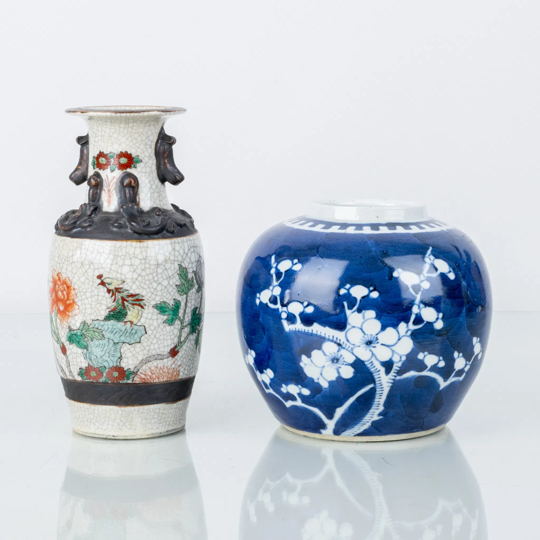 TABLEWARE AND VASE, CHINA, 1800s/1900s