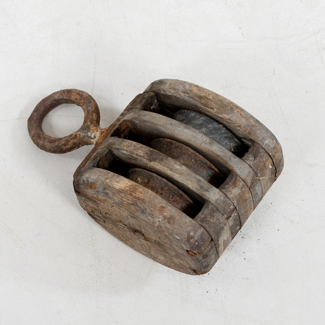 HOIST/BLOCK, wood and wrought iron, 1800s/1900s
