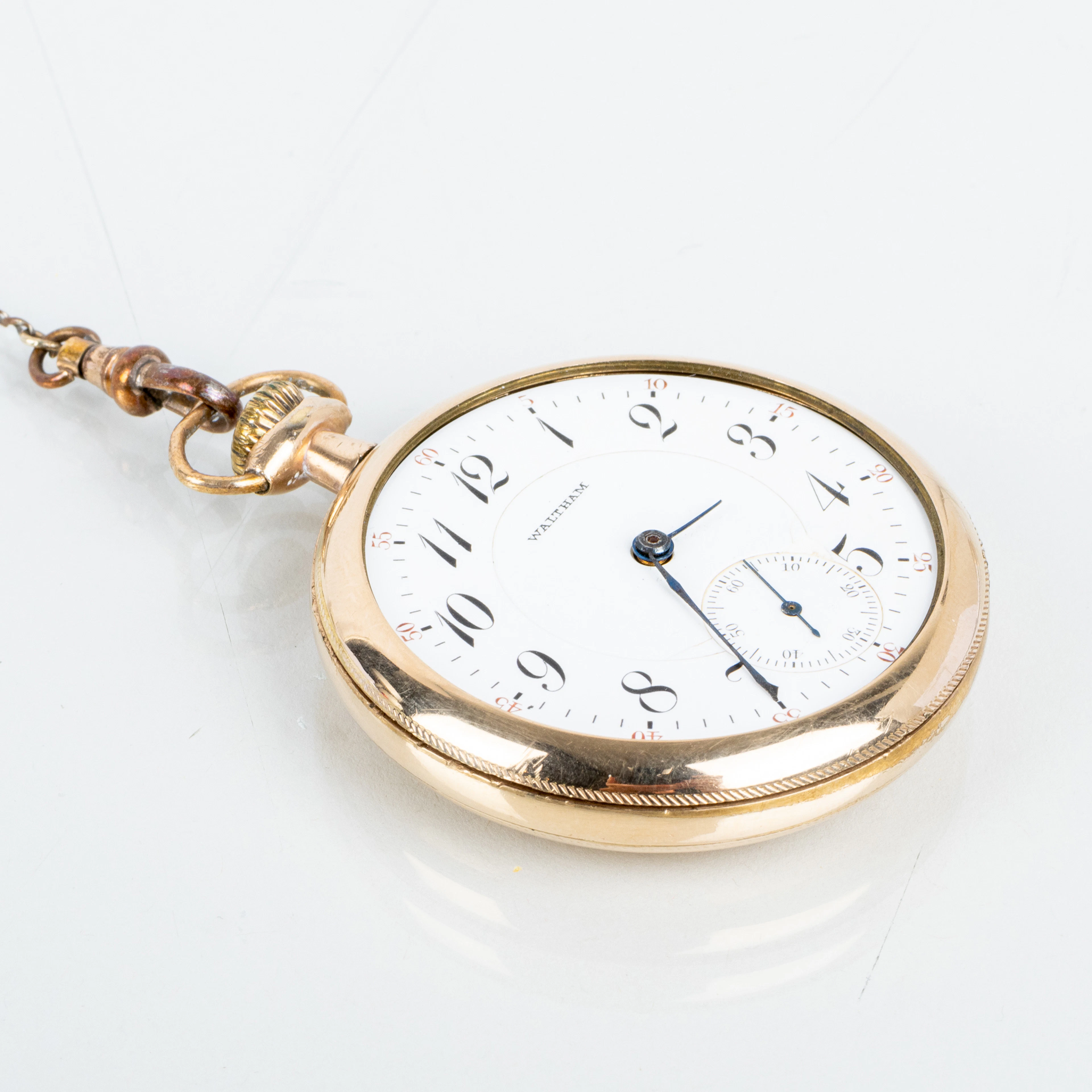 RELOJ DE BOLSILLO, Waltham, doble de oro, primera mitad del siglo XX