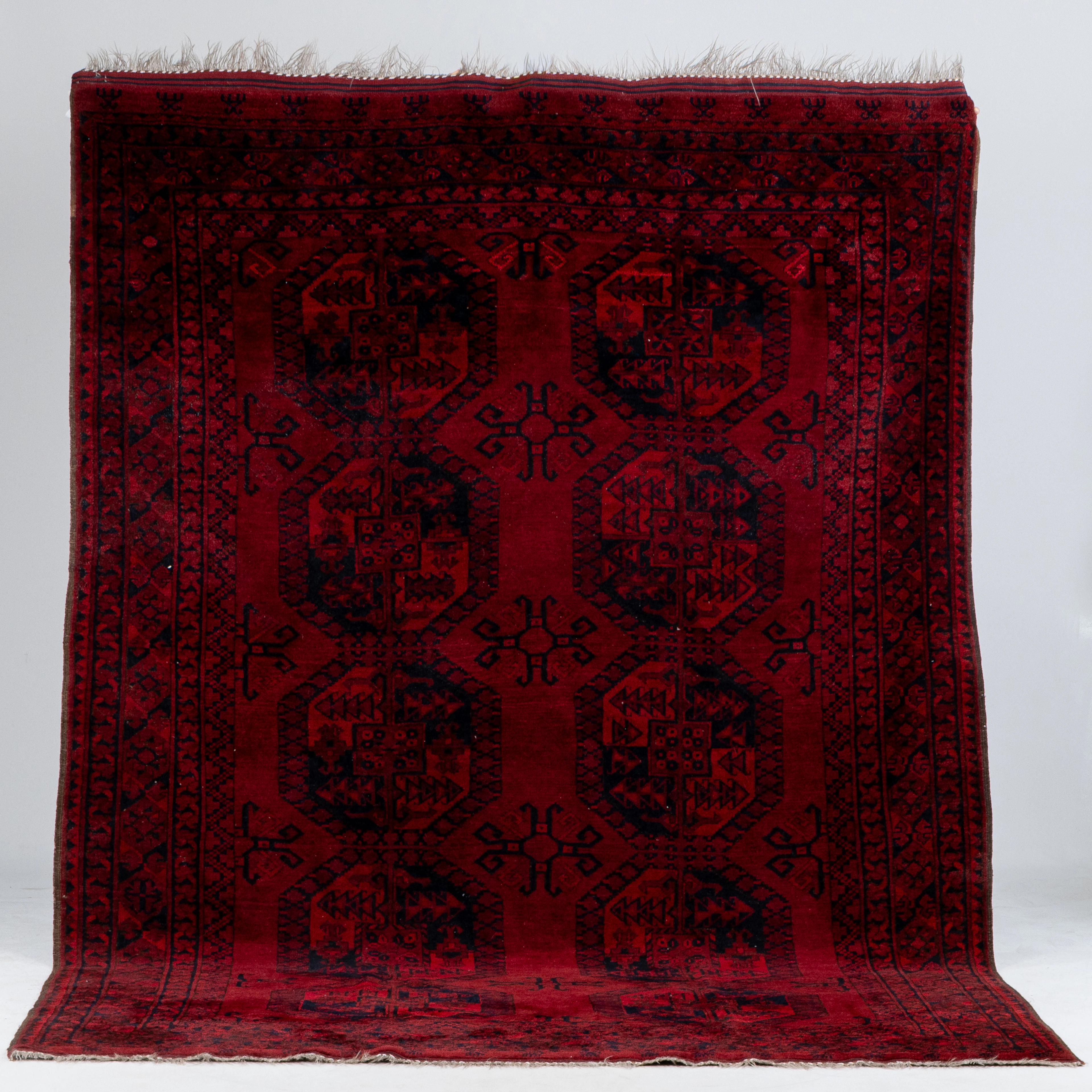ORIENT-TEPPICH, afghanisch, wahrscheinlich halbantik, ca. 315 x 210 cm