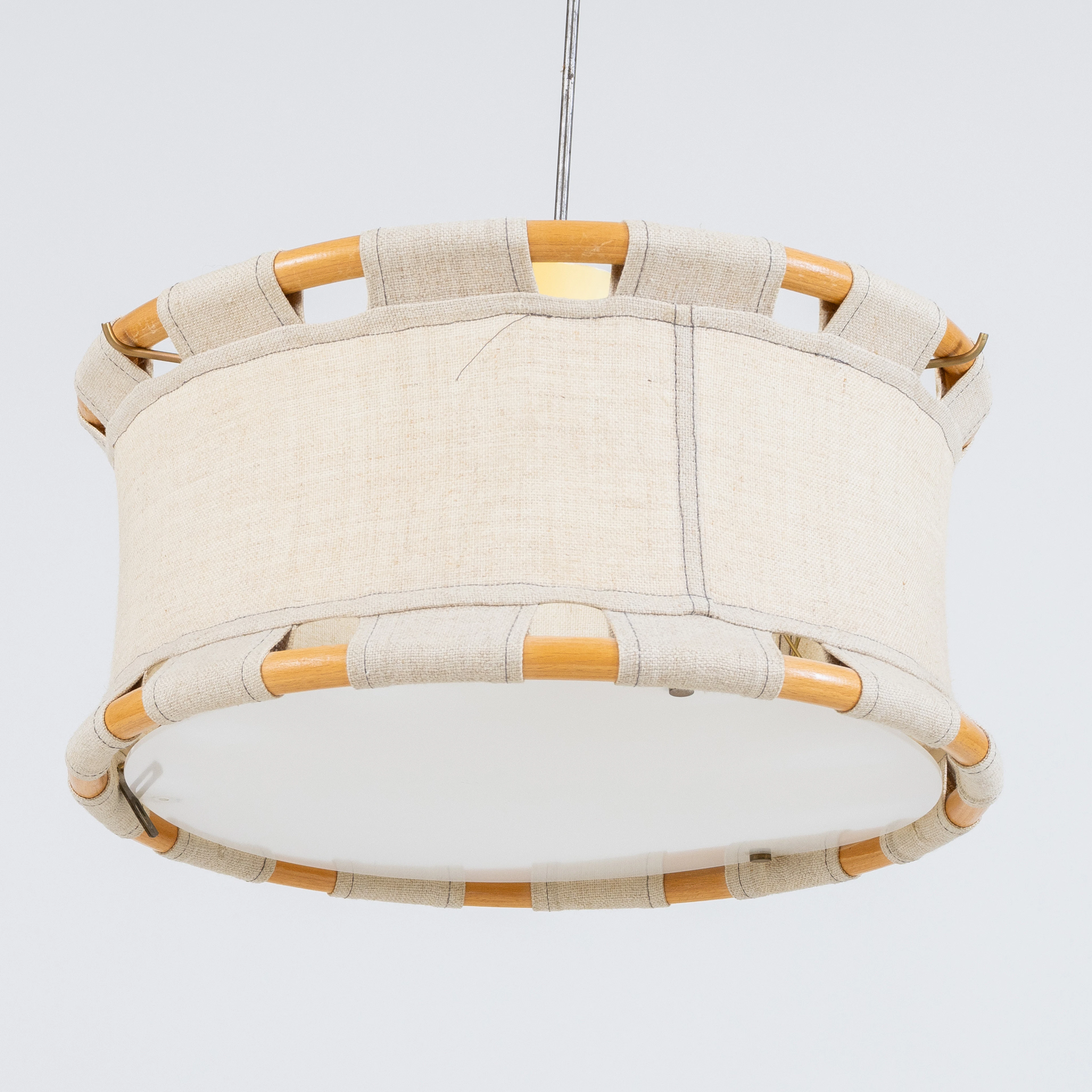 ANNA EHRNER, une lampe de plafond, bois et textile, Ateljé Lyktan, Åhus, années 1970/80