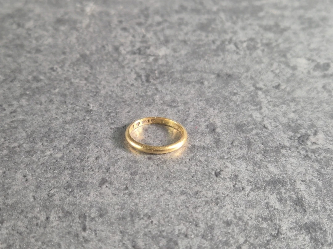 Ring. 23K.