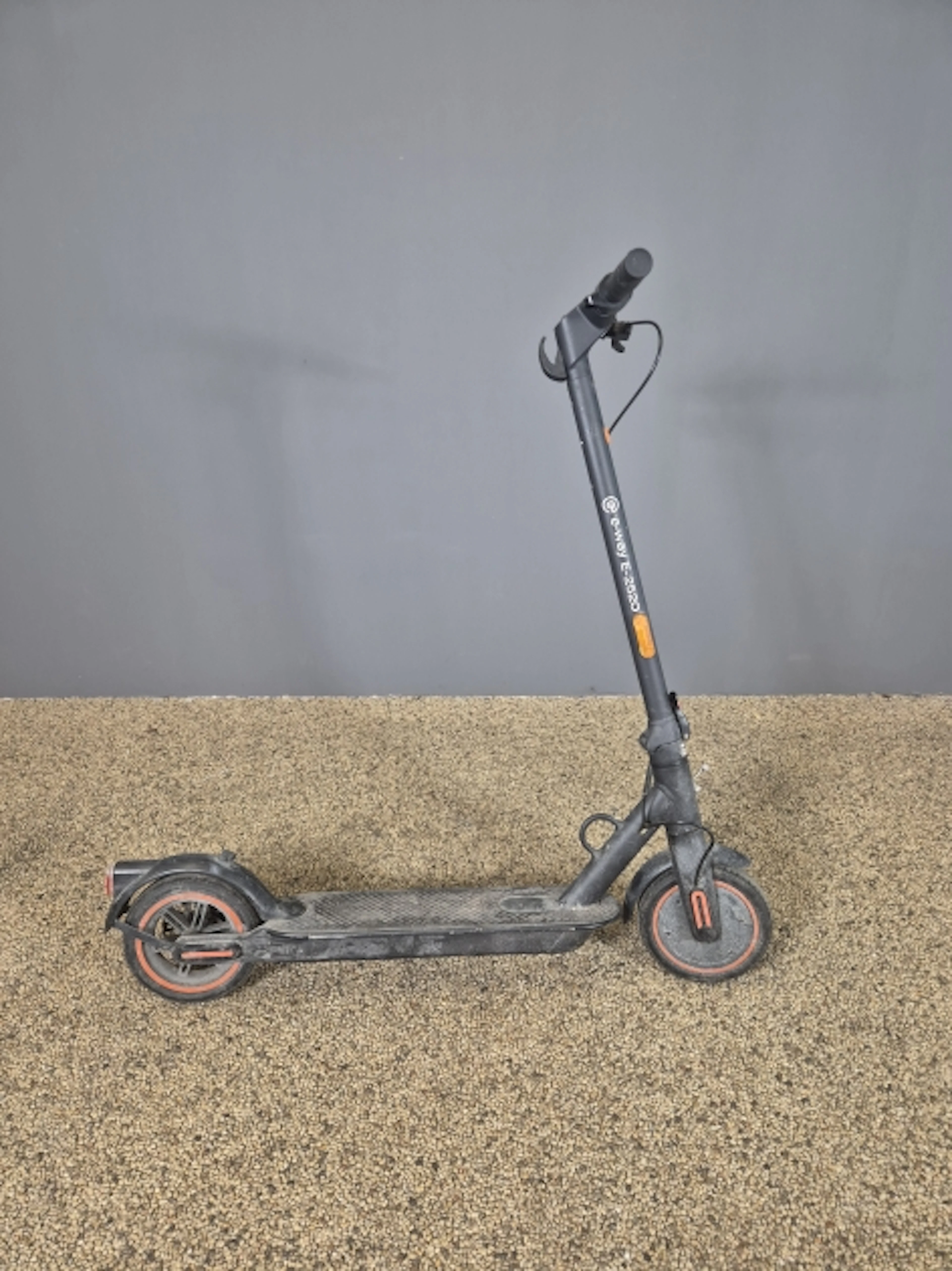 Elsparkcykel. E-way E2520.