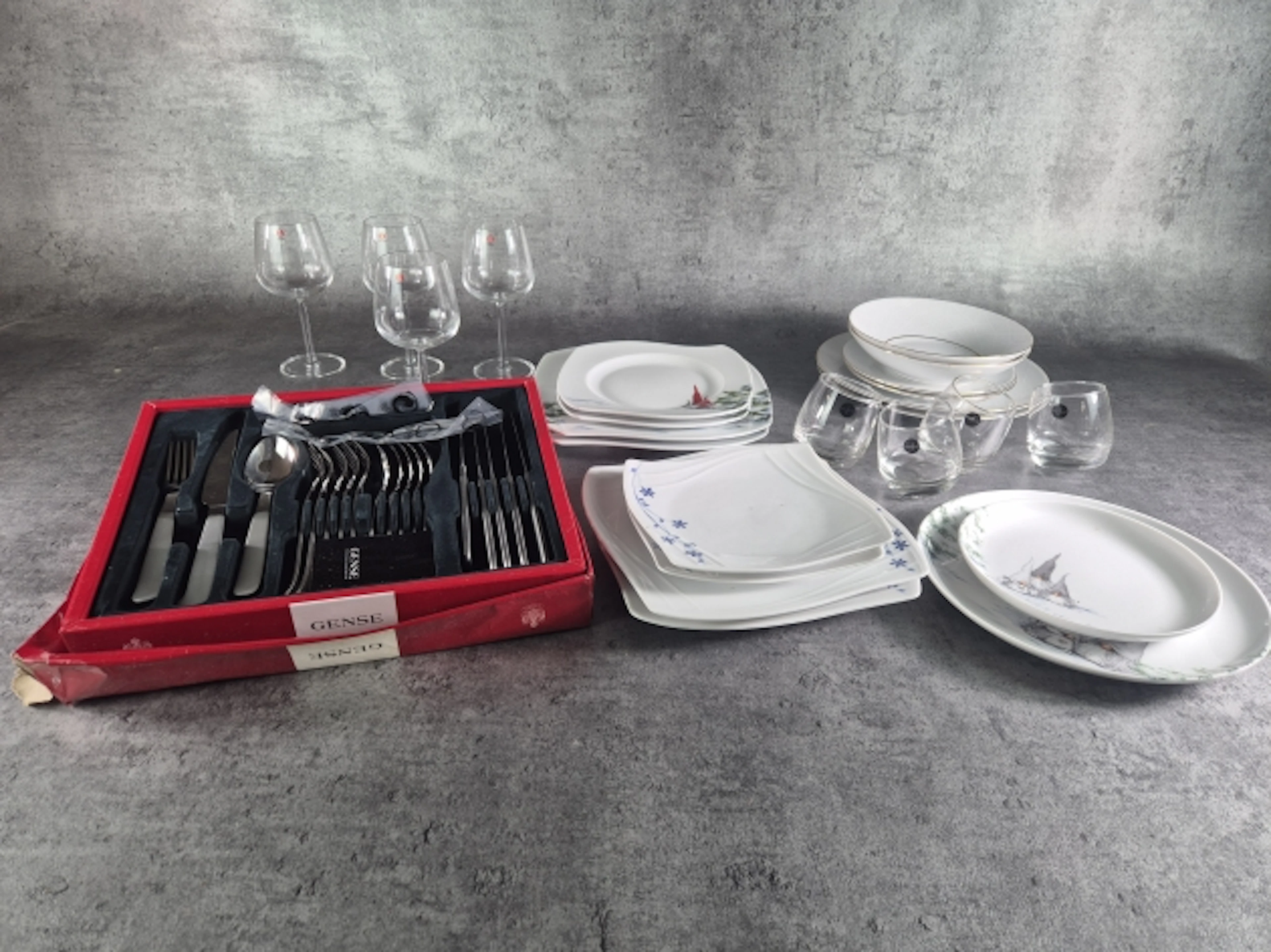 Parti diverse. Bl.a. Glas, Iittala.