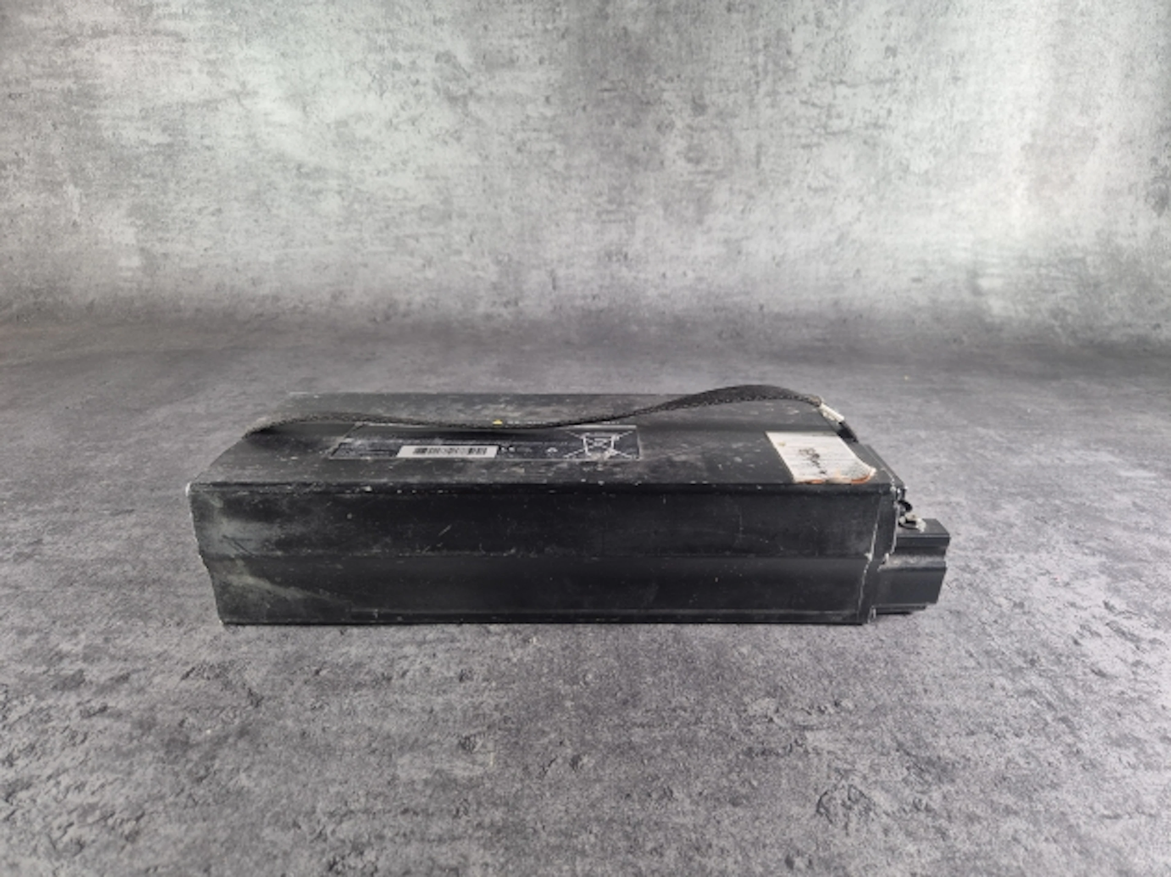 Batteri. Nineboot.