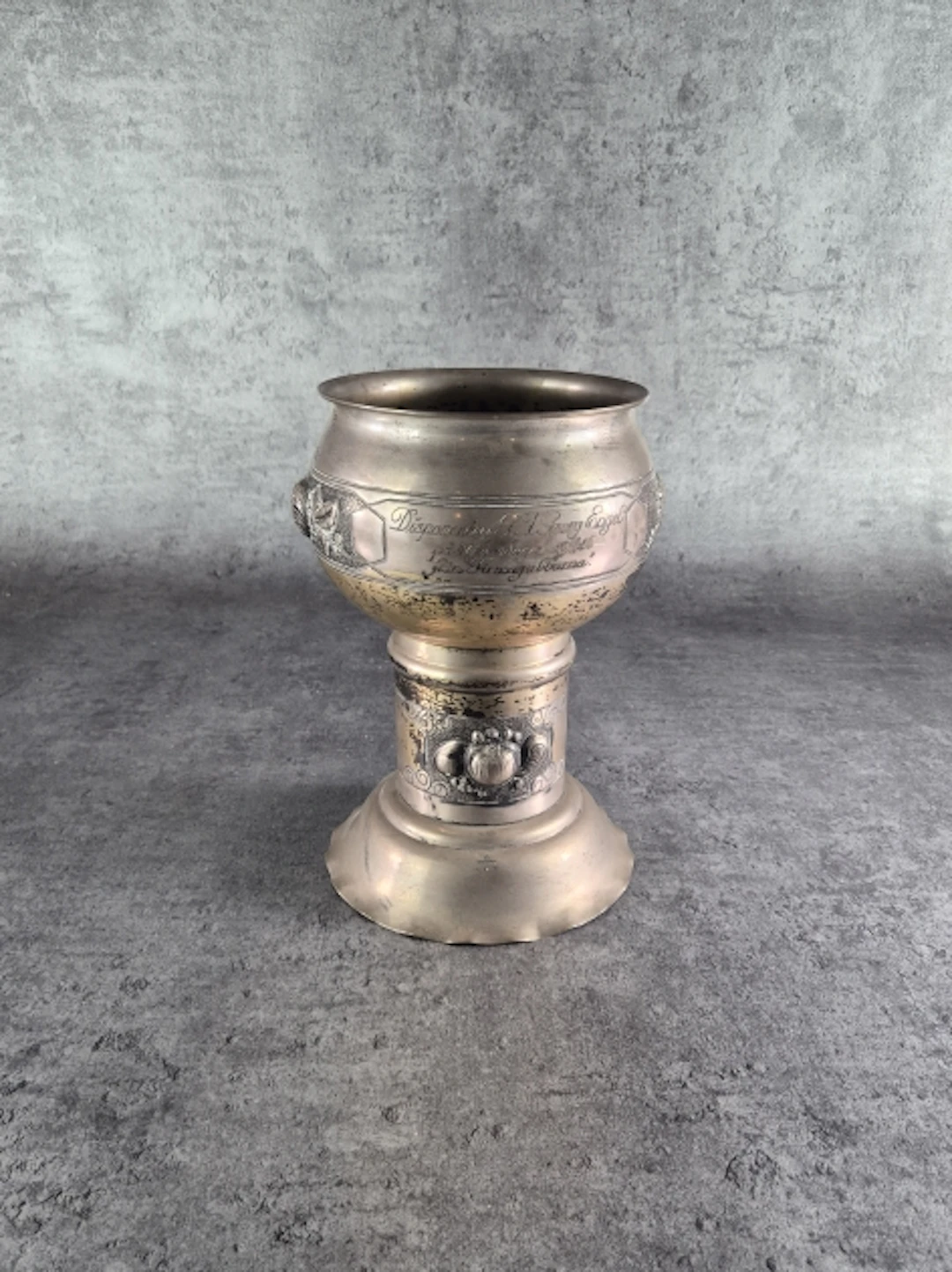 Pokal. Silver.