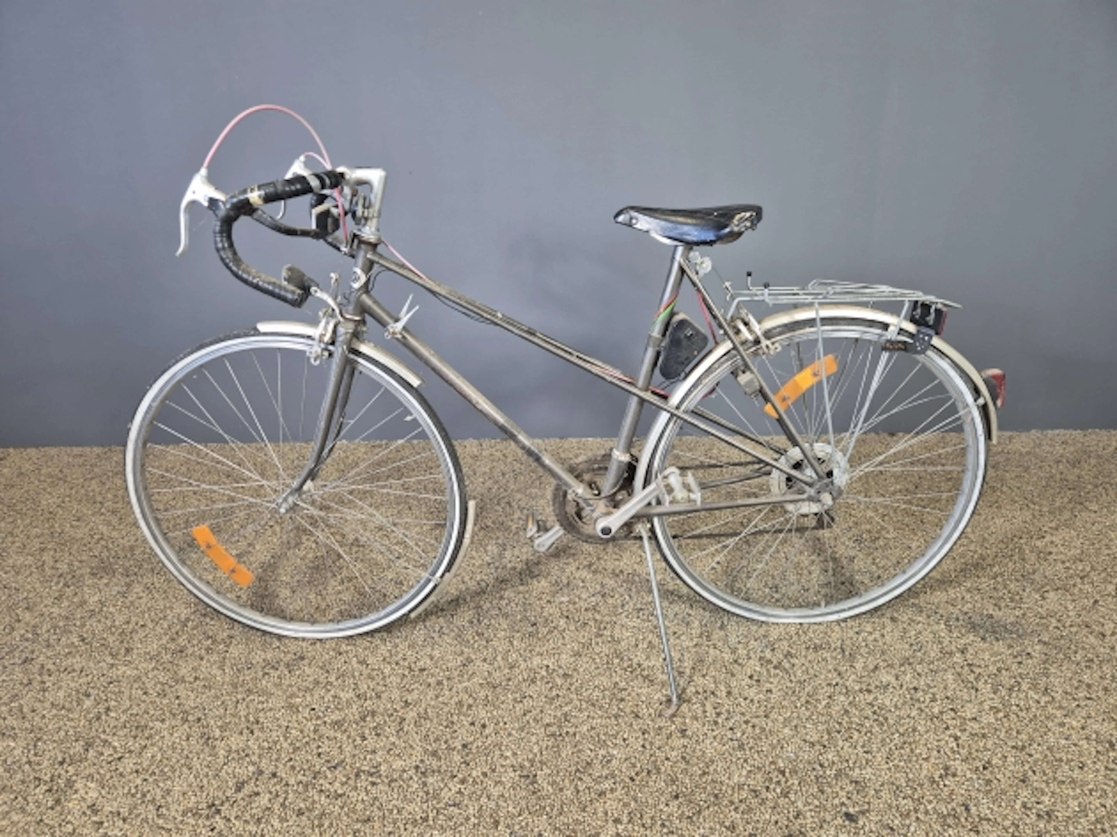 Crescent. Ramstorlek 22".