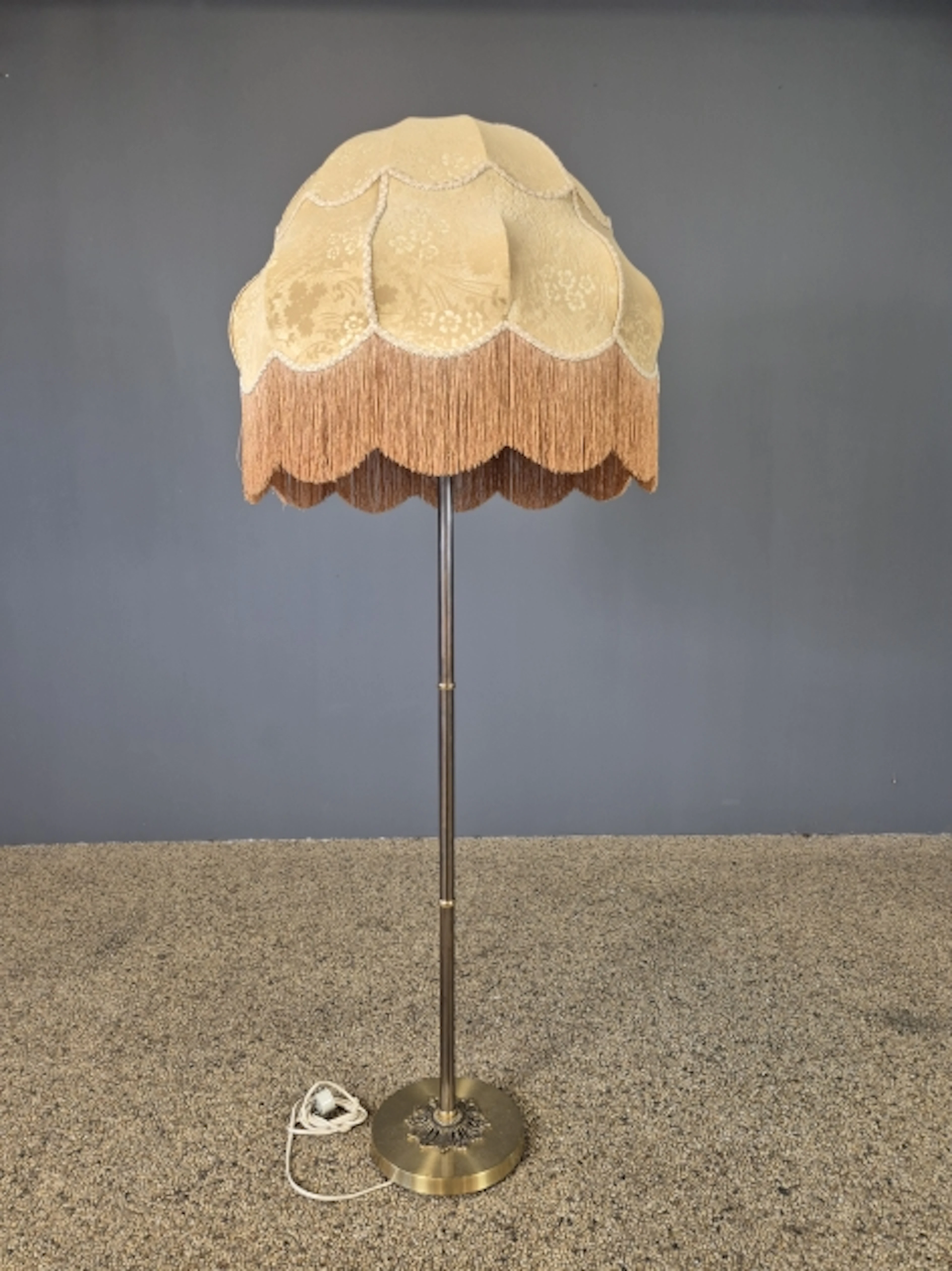 Golvlampa.