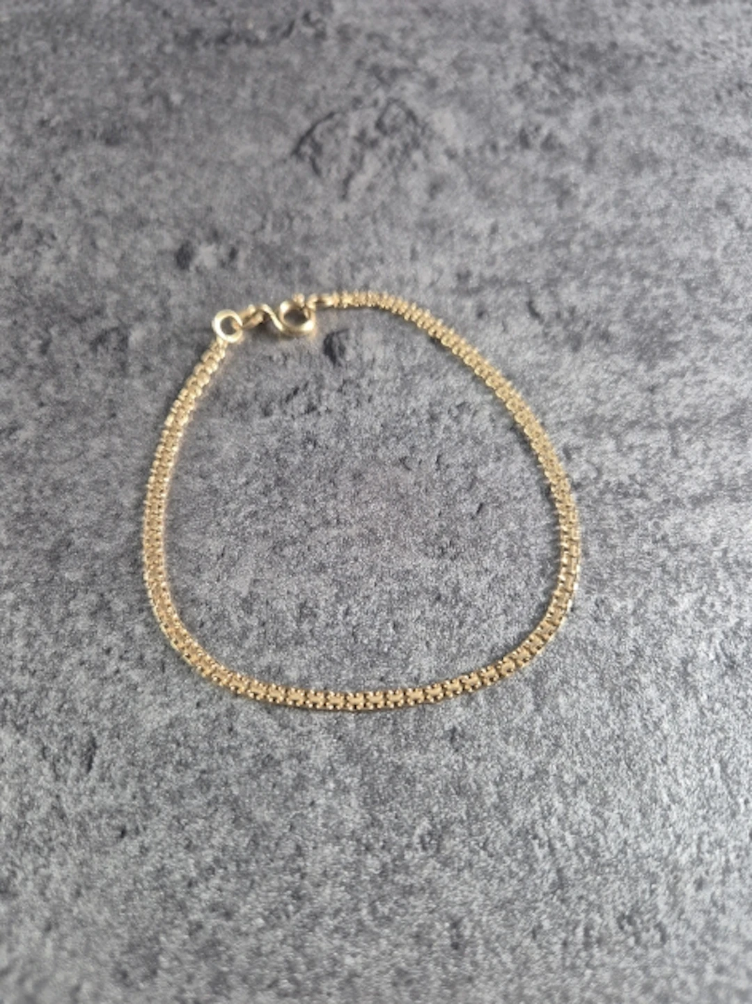 Armband. 18K.