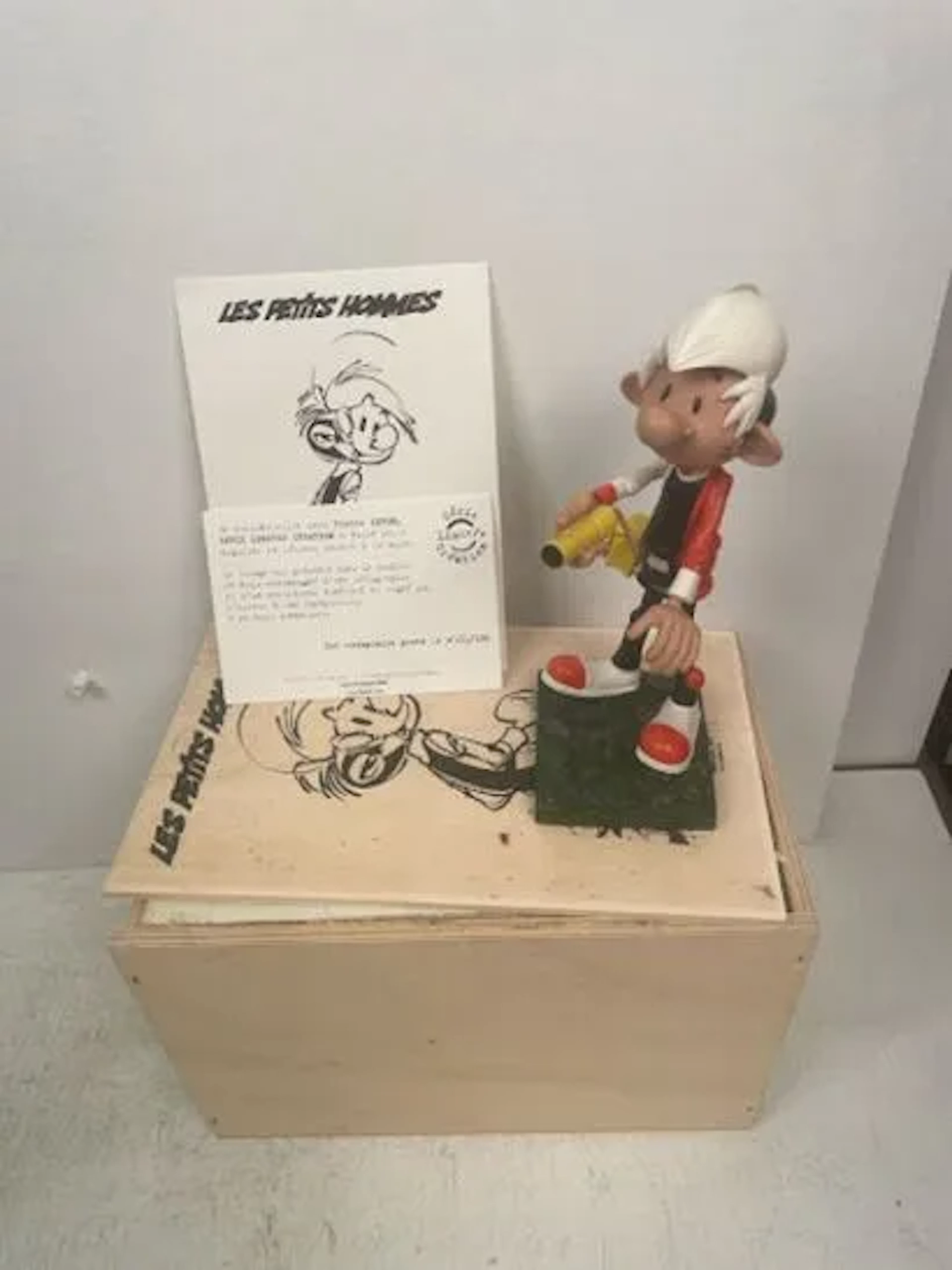 Limited Edition Creation - Renaud "Les Petits Hommes" - Wood - Lot 93