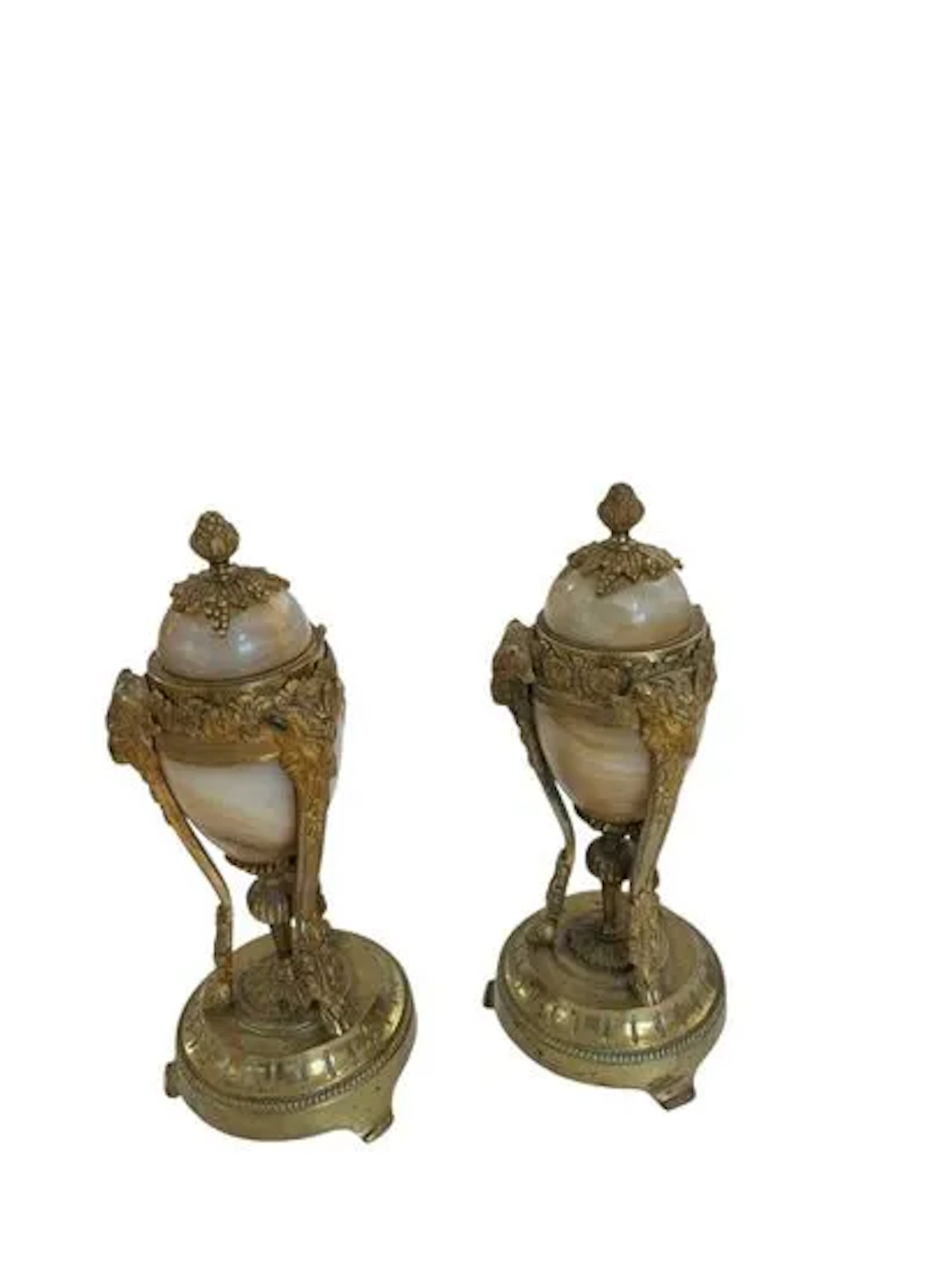 20TH CENTURY - Lot 49