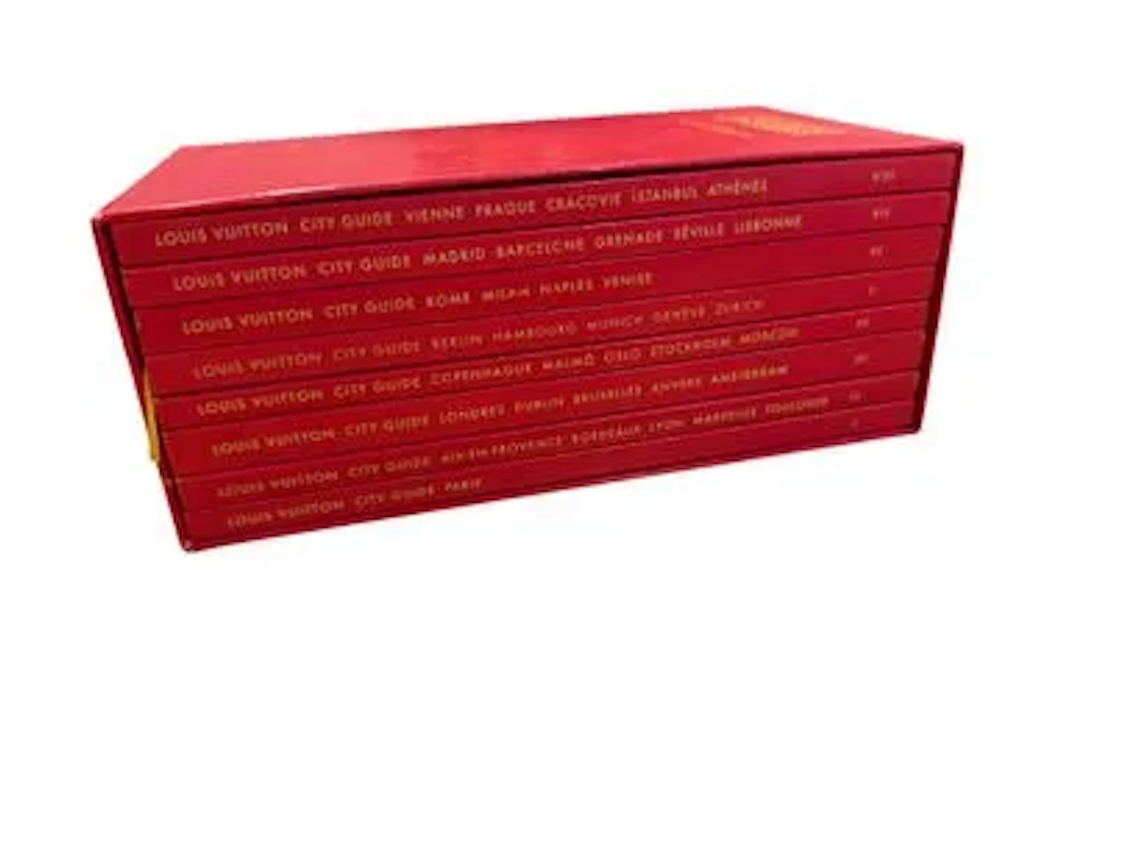 LOUIS VUITTON - Lot 325