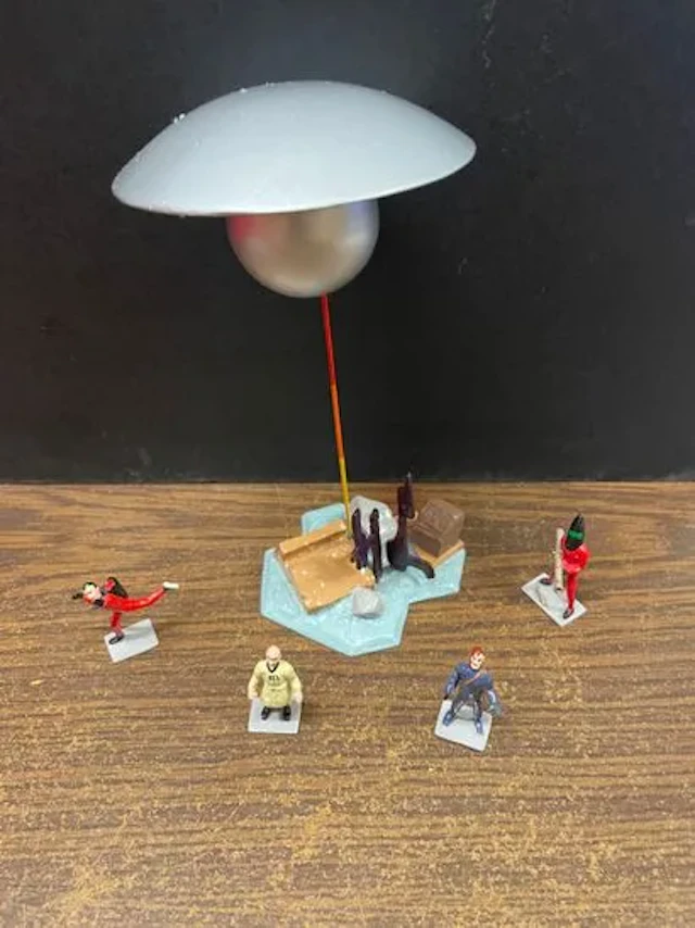 PIXI 2176 - The Police Robot - Lot 42