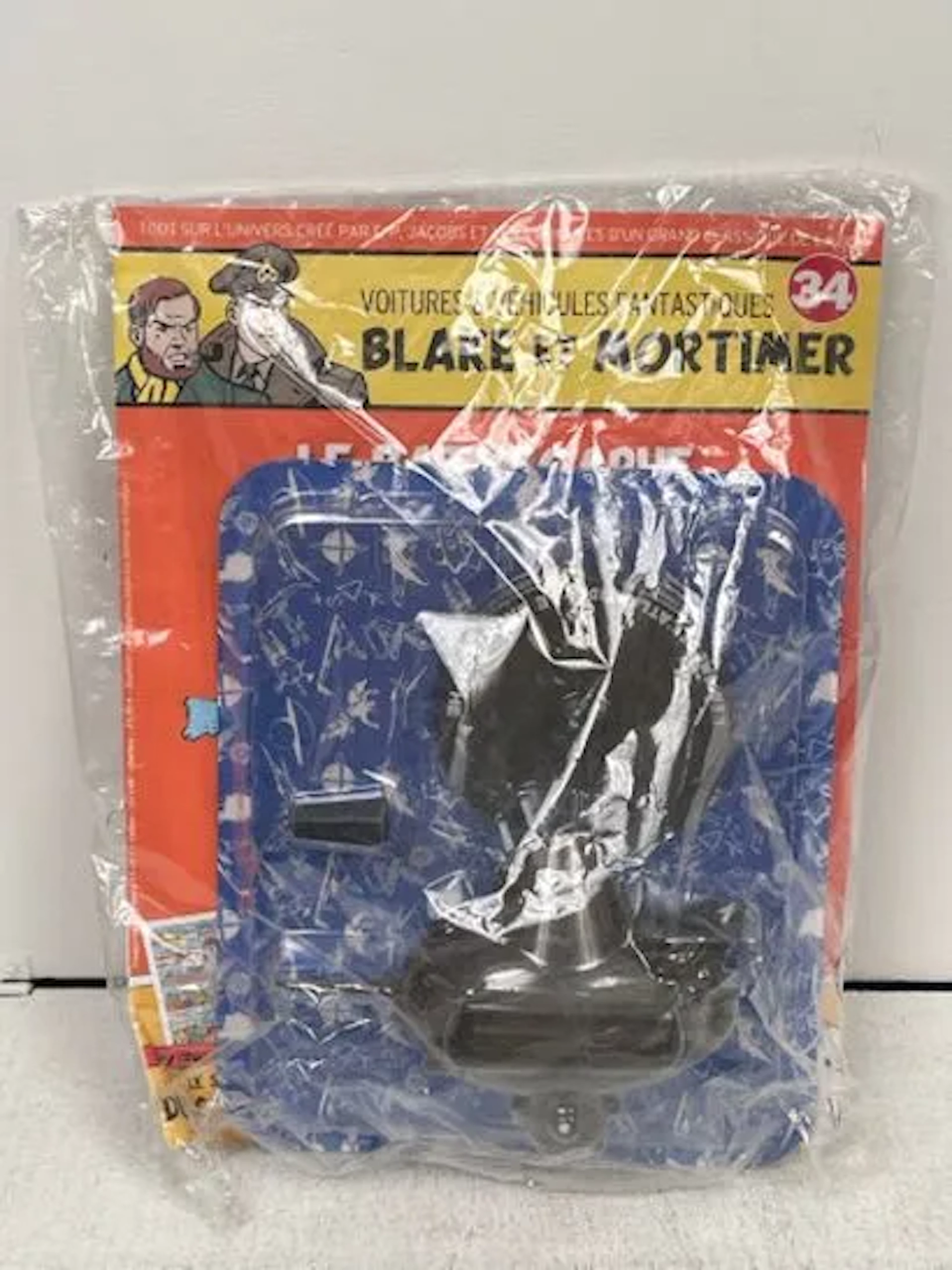 BLAKE AND MORTIMER FANTASY CARS & VEHICLES (HACHETTE) - Lot 253
