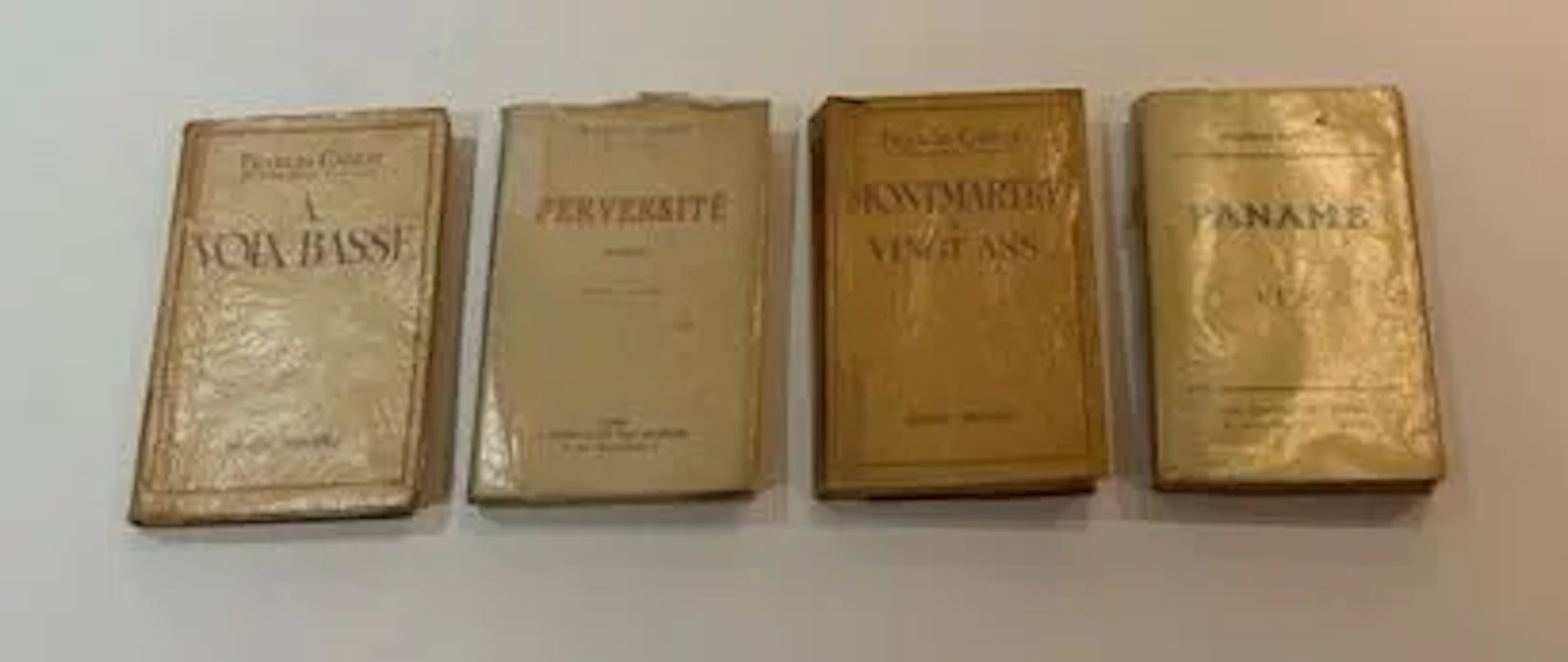FRANCIS CARCO (1886-1958) - ENSEMBLE DE 4 OUVRAGES DÉDICACÉS - Lot 130