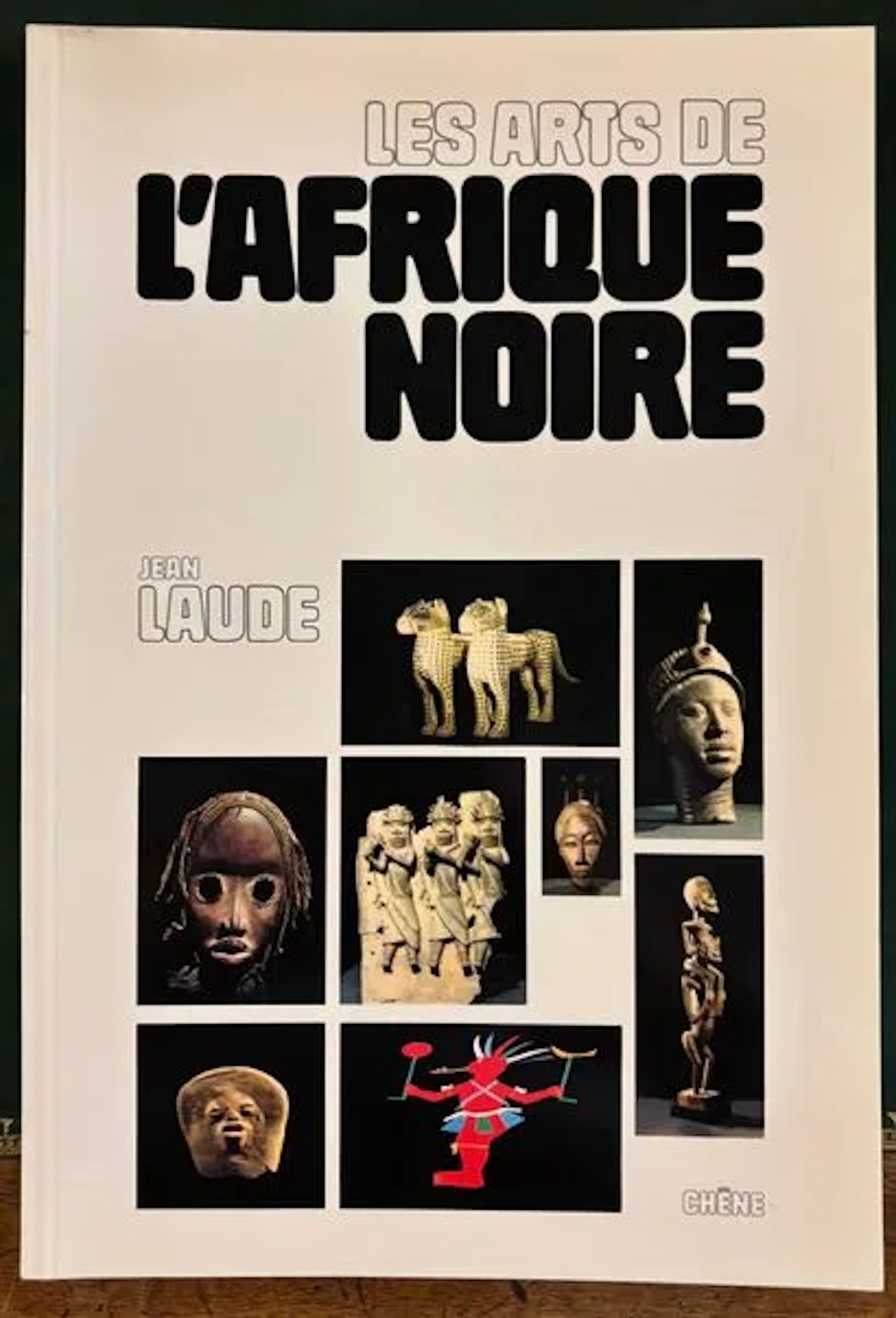 LAUDE (Jean). The Arts of Black Africa - Lot 156