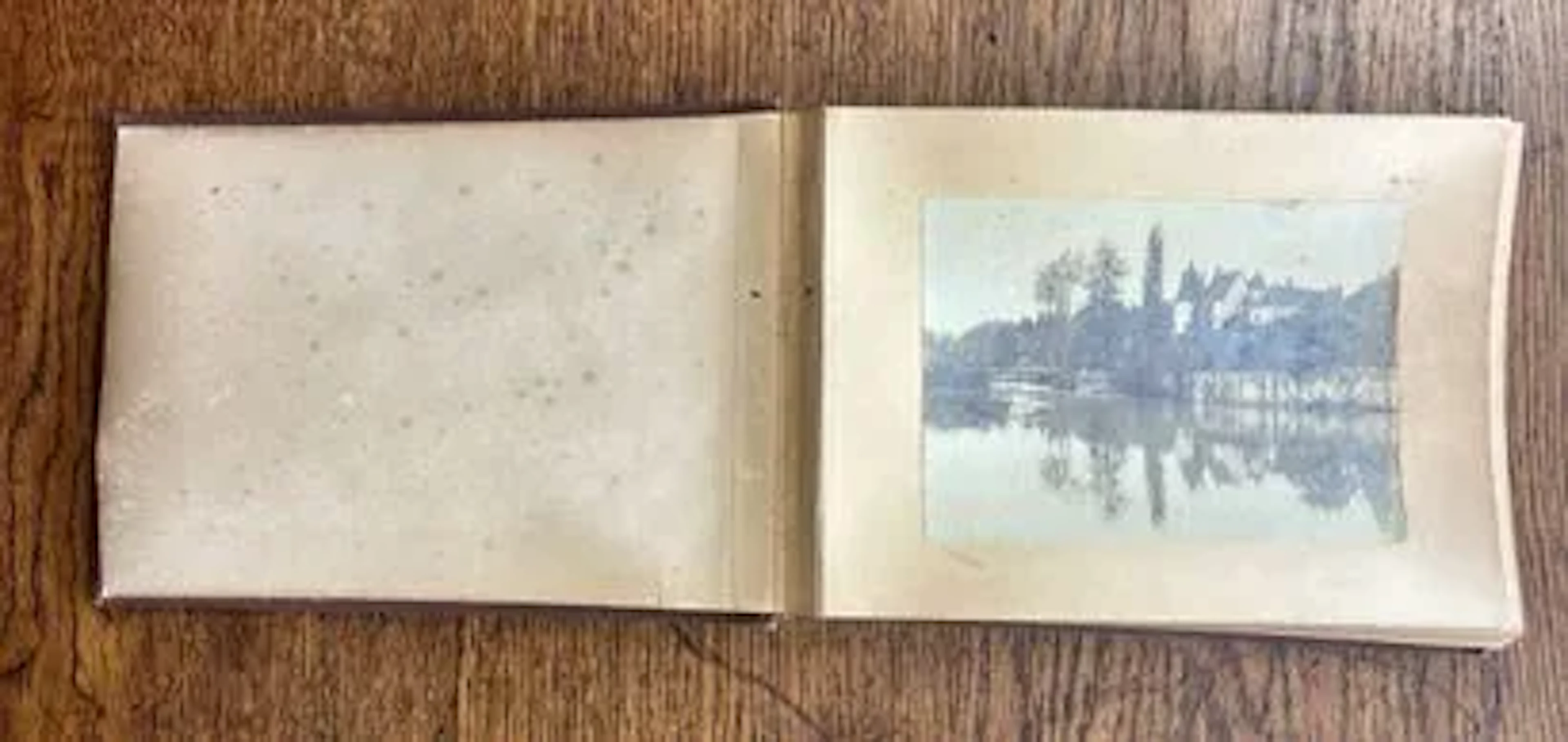 PHOTOGRAPHIC ALBUM — VIEWS OF FRANCE - Lot 12
