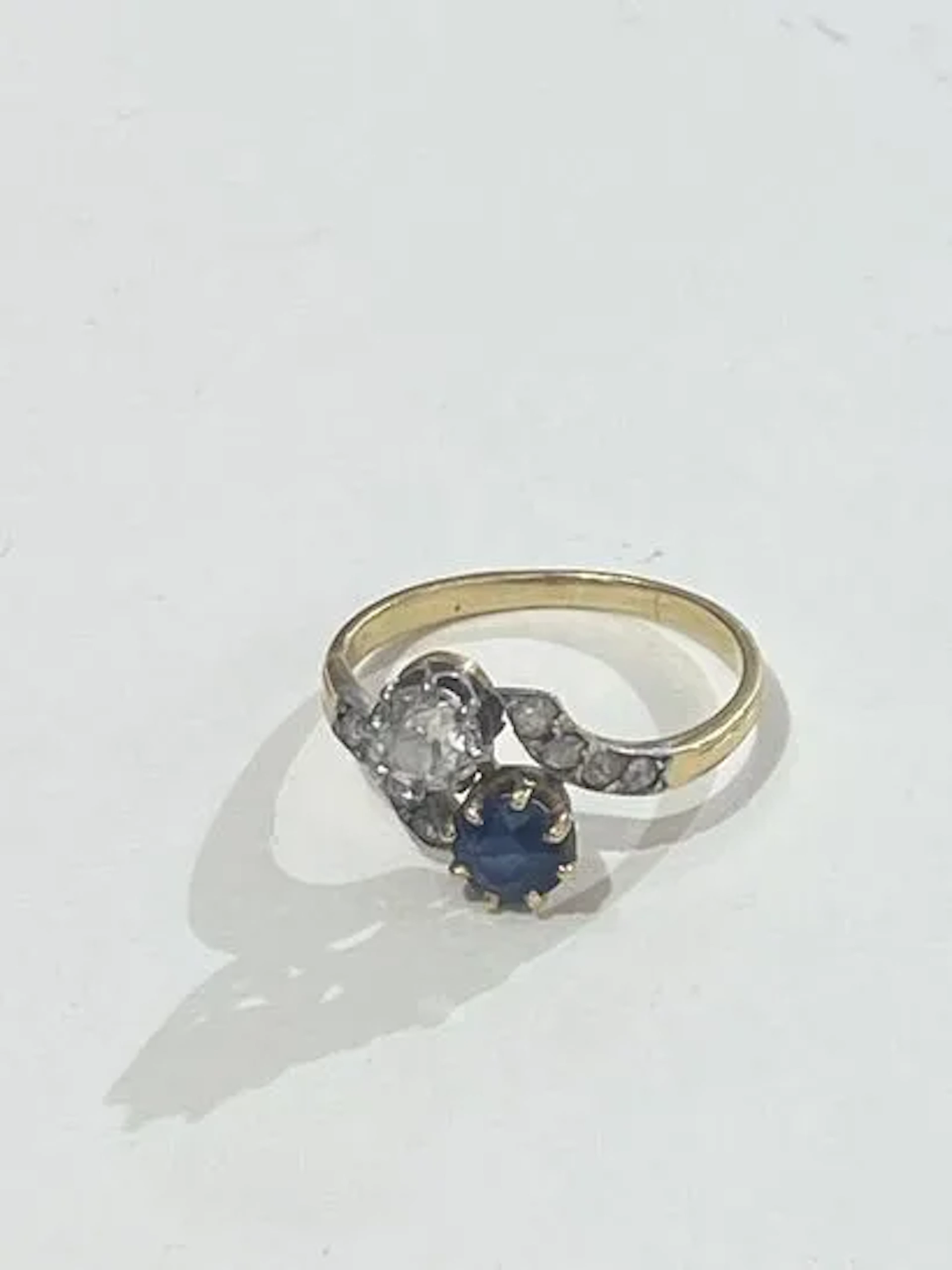 TOI ET MOI DIAMOND AND SAPPHIRE RING - Lot 128