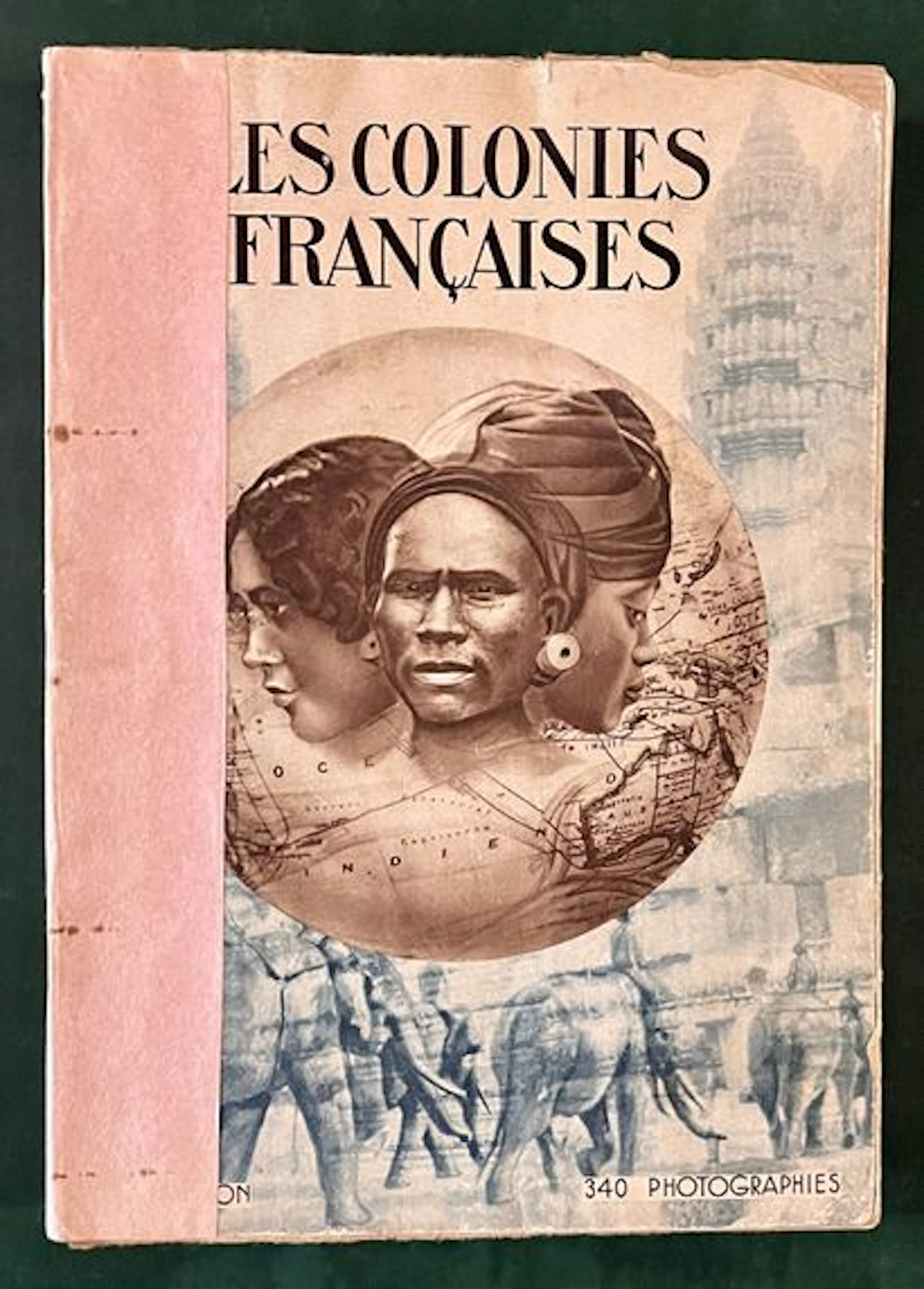 LES COLONIES FRANÇAISES — 340 photographies - Lot 209