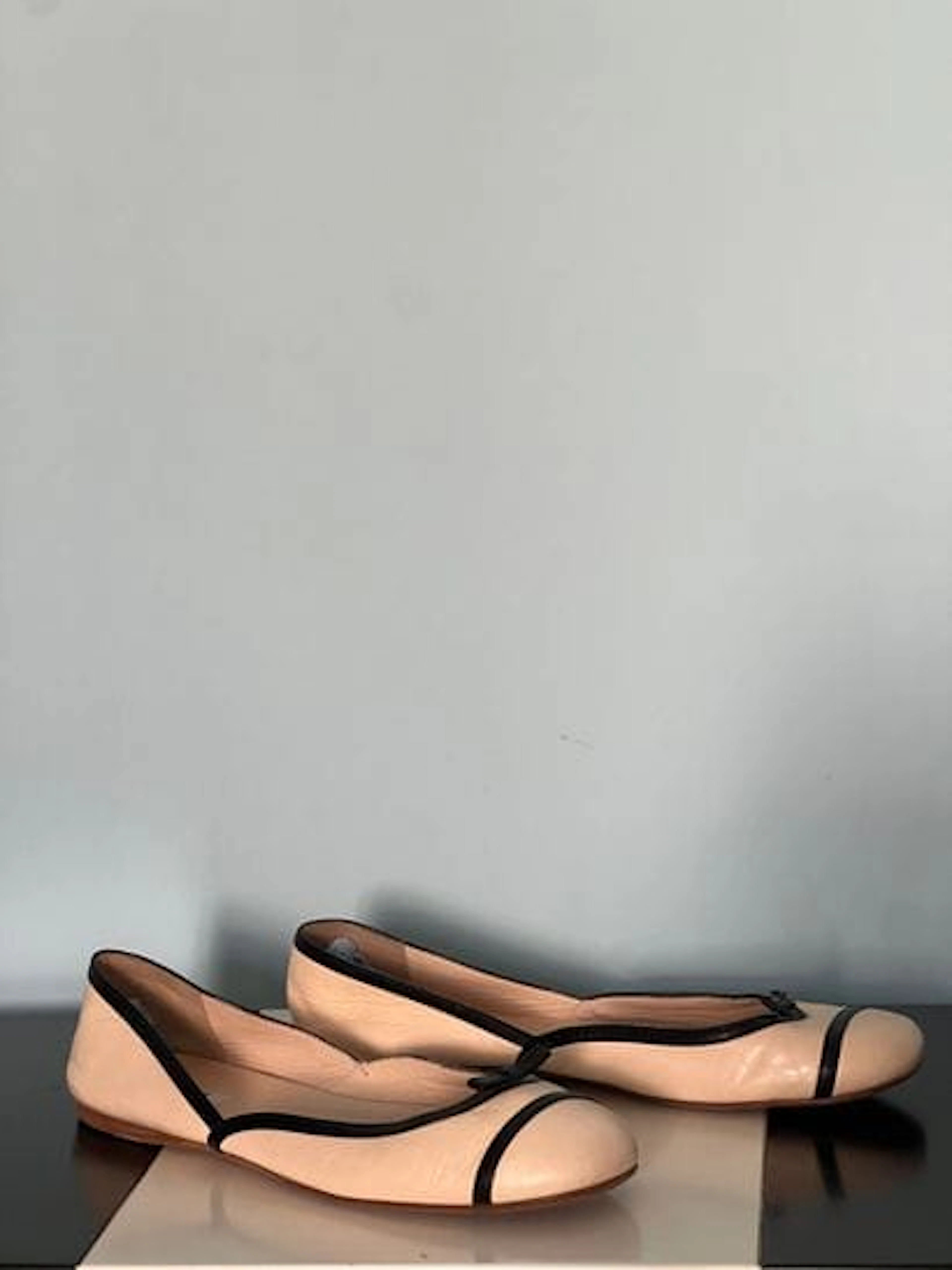 PRADA - Lot 167