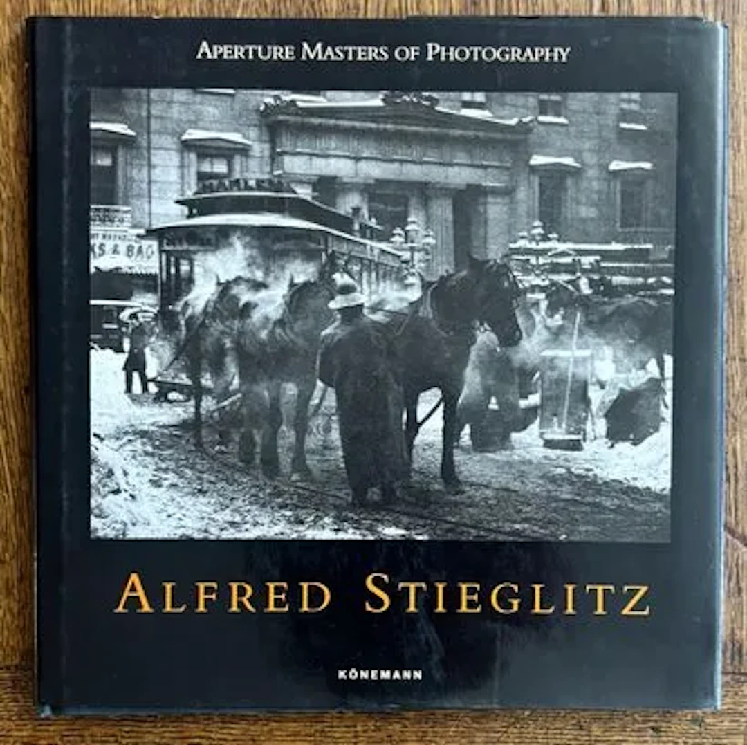 STIEGLITZ (Alfred) — APERTURE MASTERS OF PHOTOGRAPHY - Lot 285