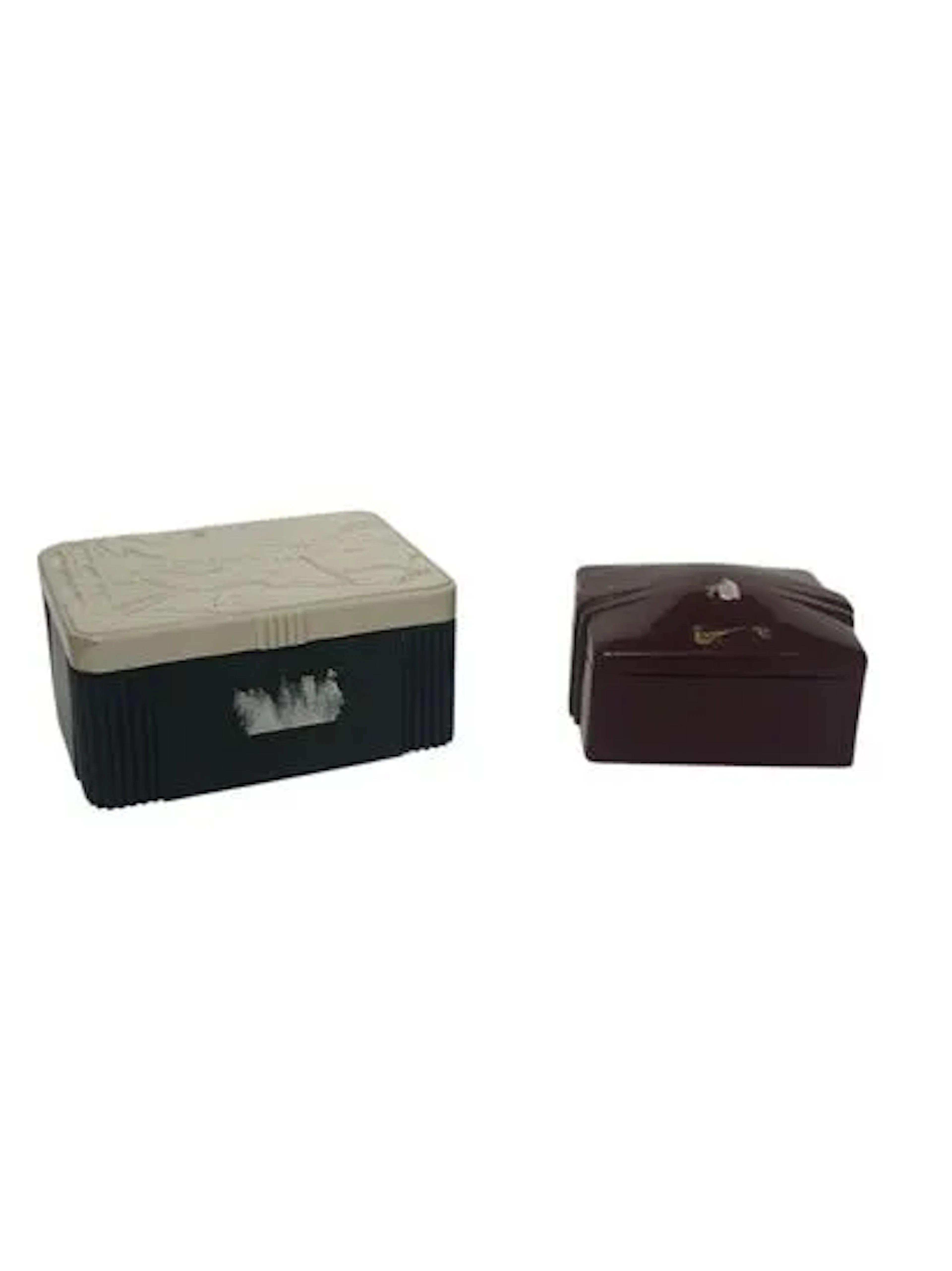 20TH CENTURY - Lot 18