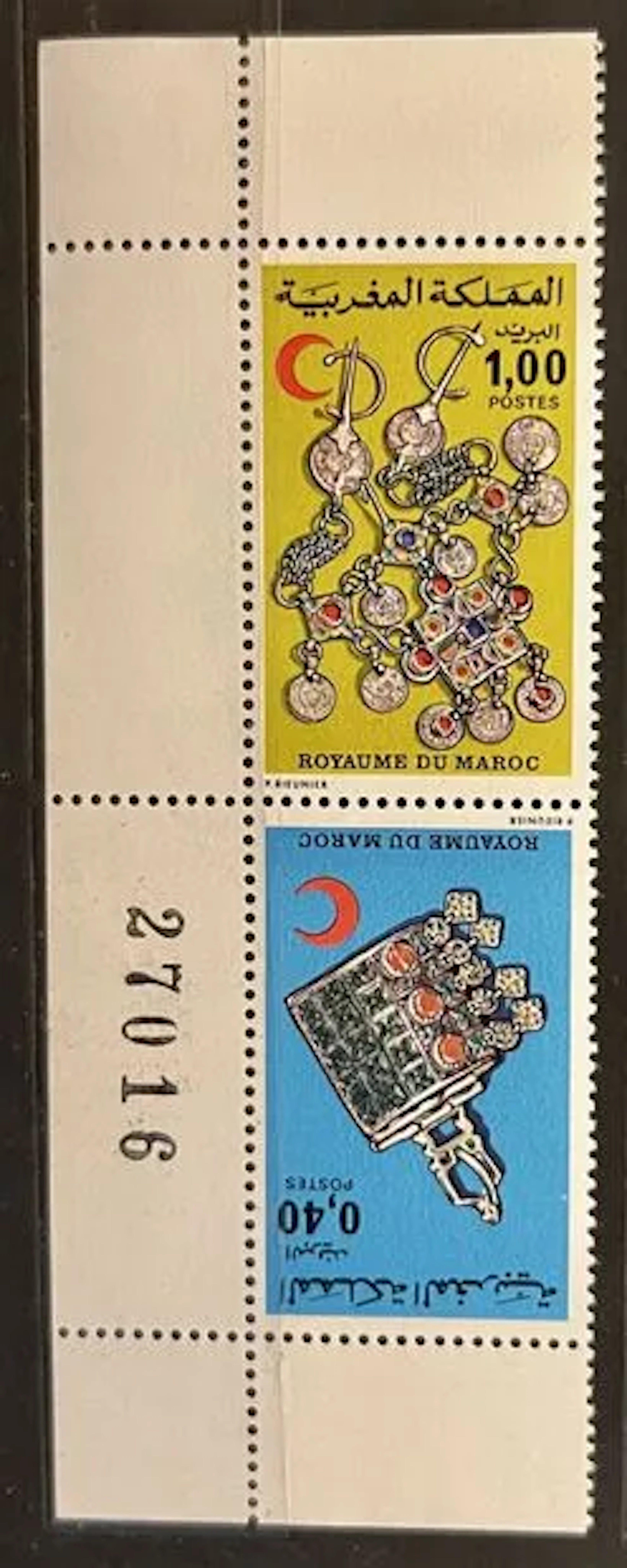 MOROCCO - Red Crescent, traditional jewelry, pair with sheet - Lot 45