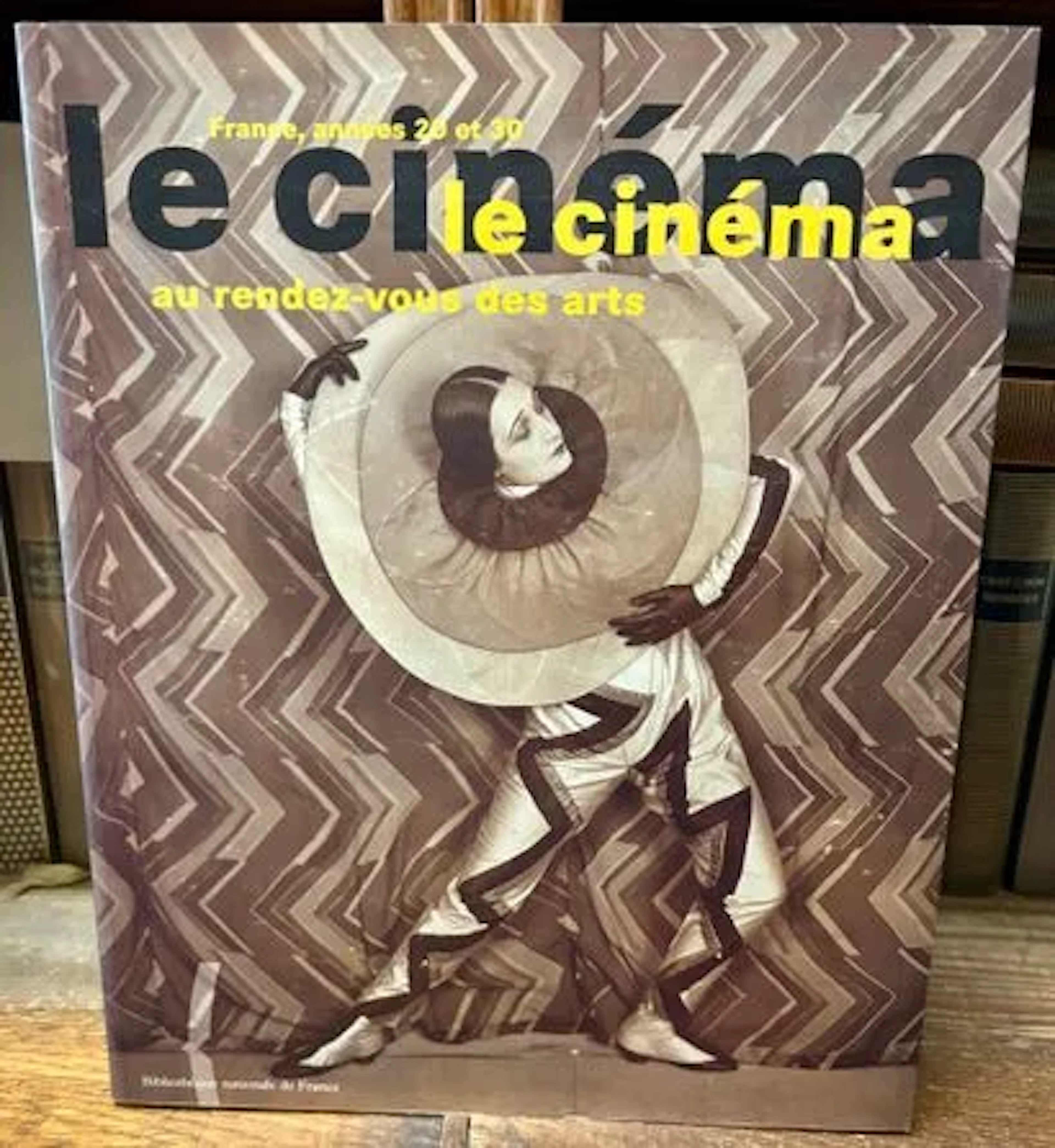 TOULET (Emmanuelle), ed., Cinema at the Crossroads of the Ar - Lot 287