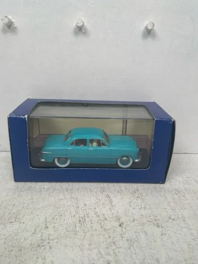 1/43 Scale Tintin Car "The Turquoise Ford" - Destination Moo - Lot 272