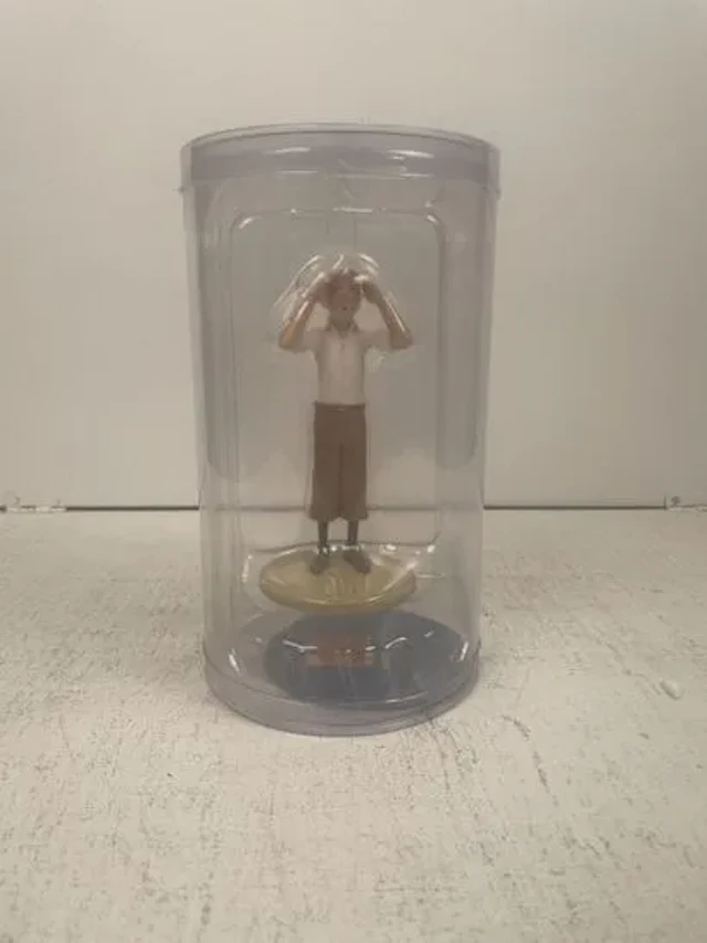 Tintin in the Desert Figurine, 12 cm - Lot 296