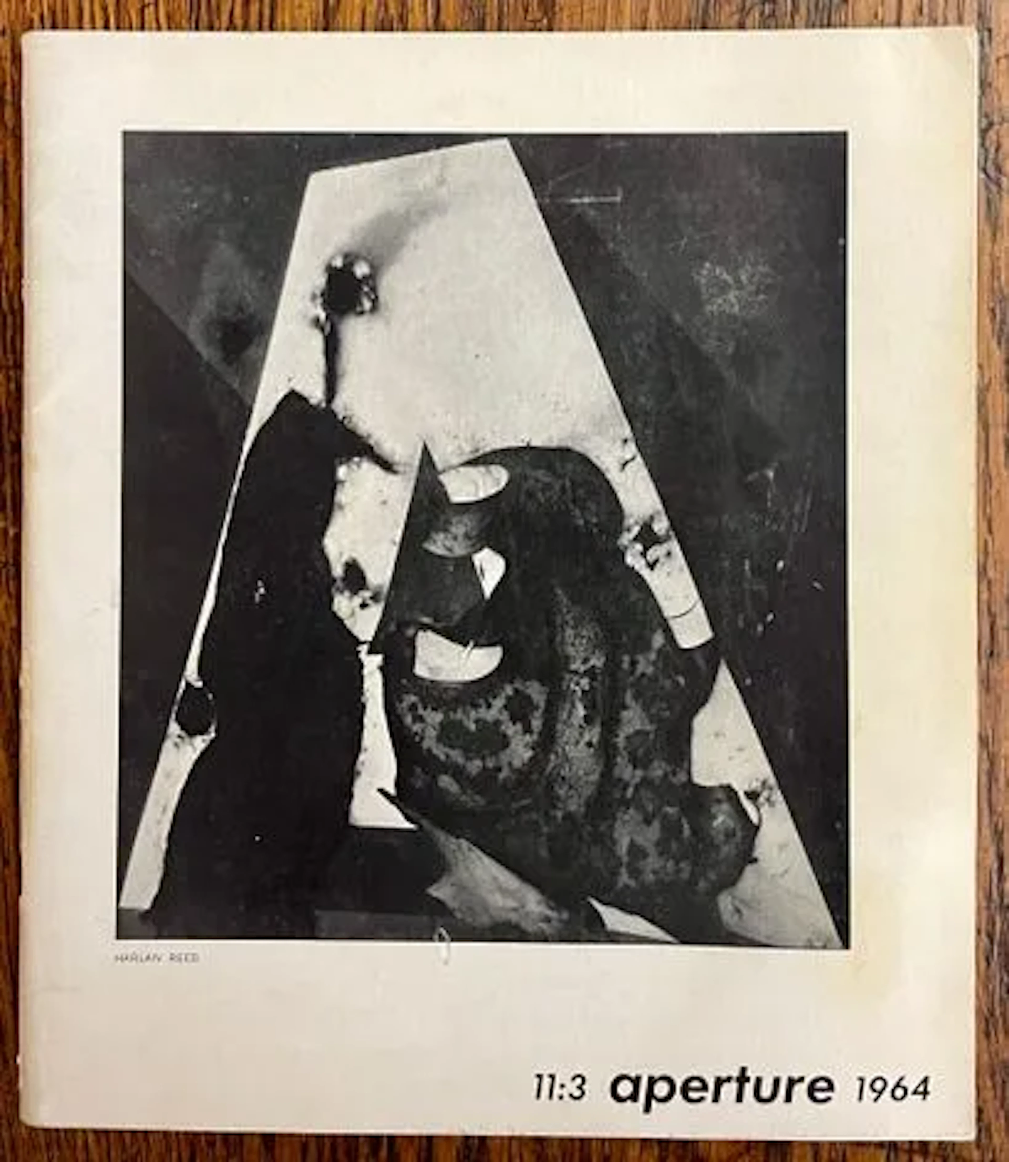 APERTURE. - Lot 13