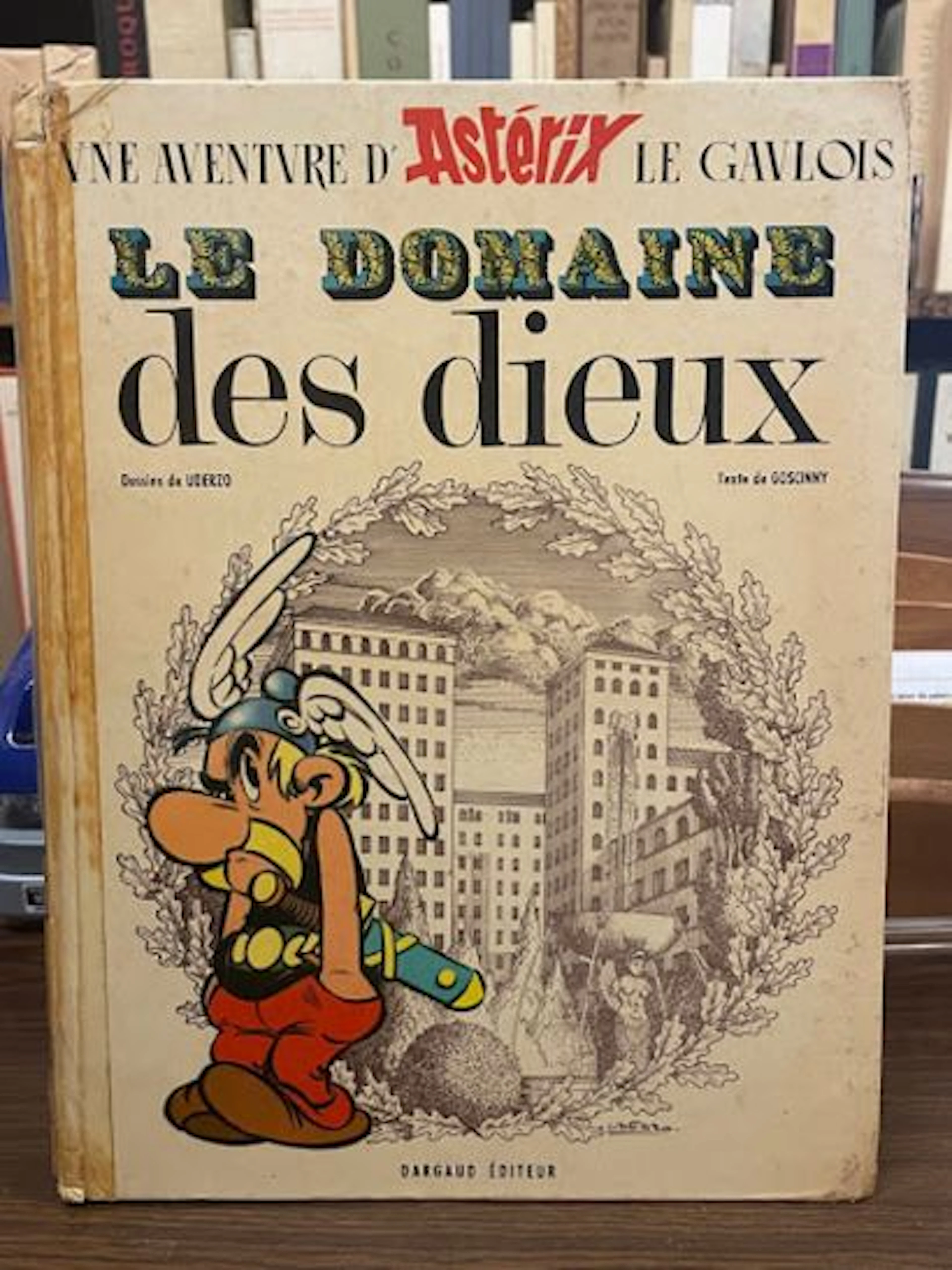 Asterix Comic Book - The Mansion of the Gods - ORIGINAL 1971 - Lot 208