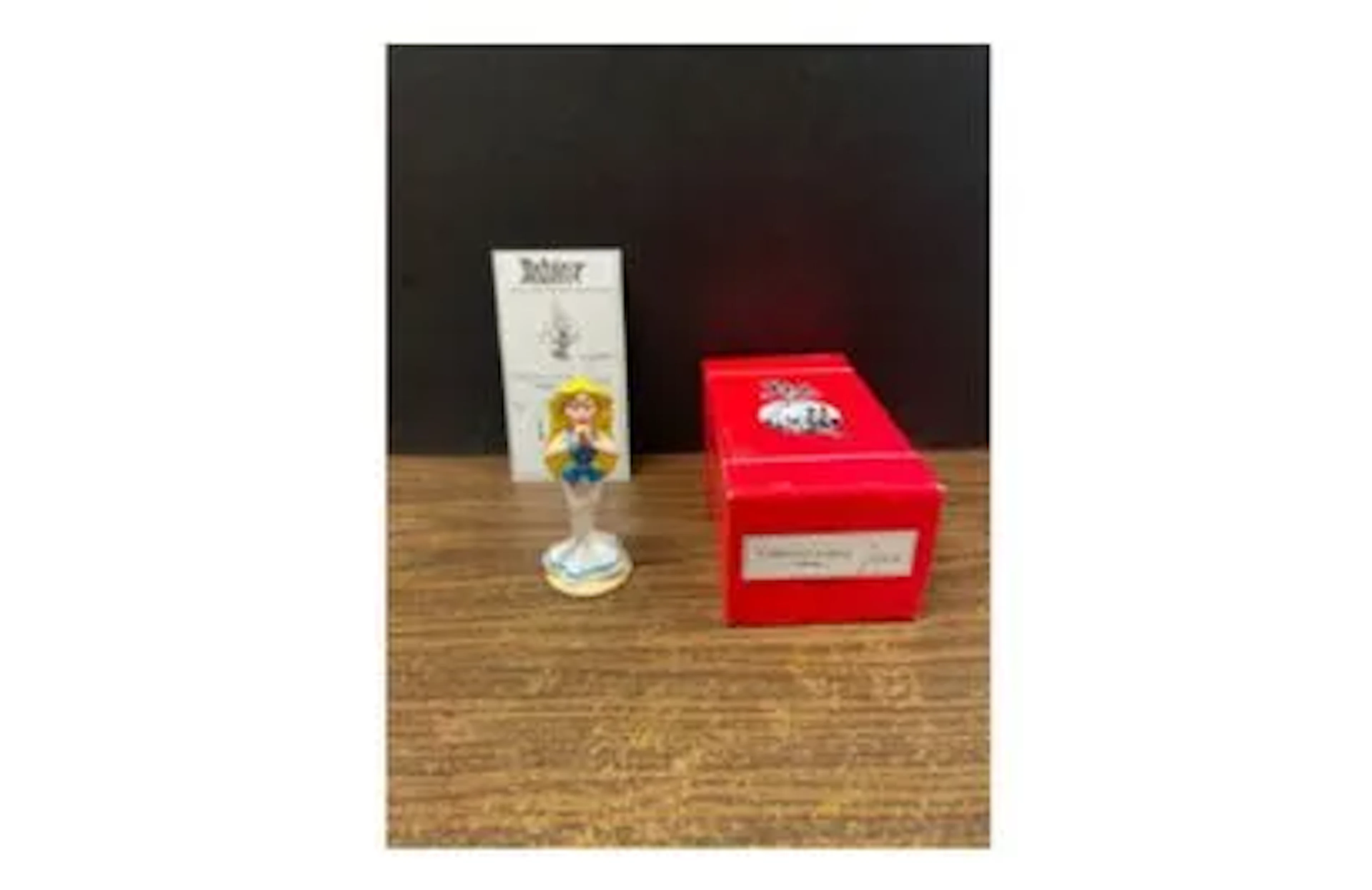 PIXI 1/6523 - Falbala - Lot 227