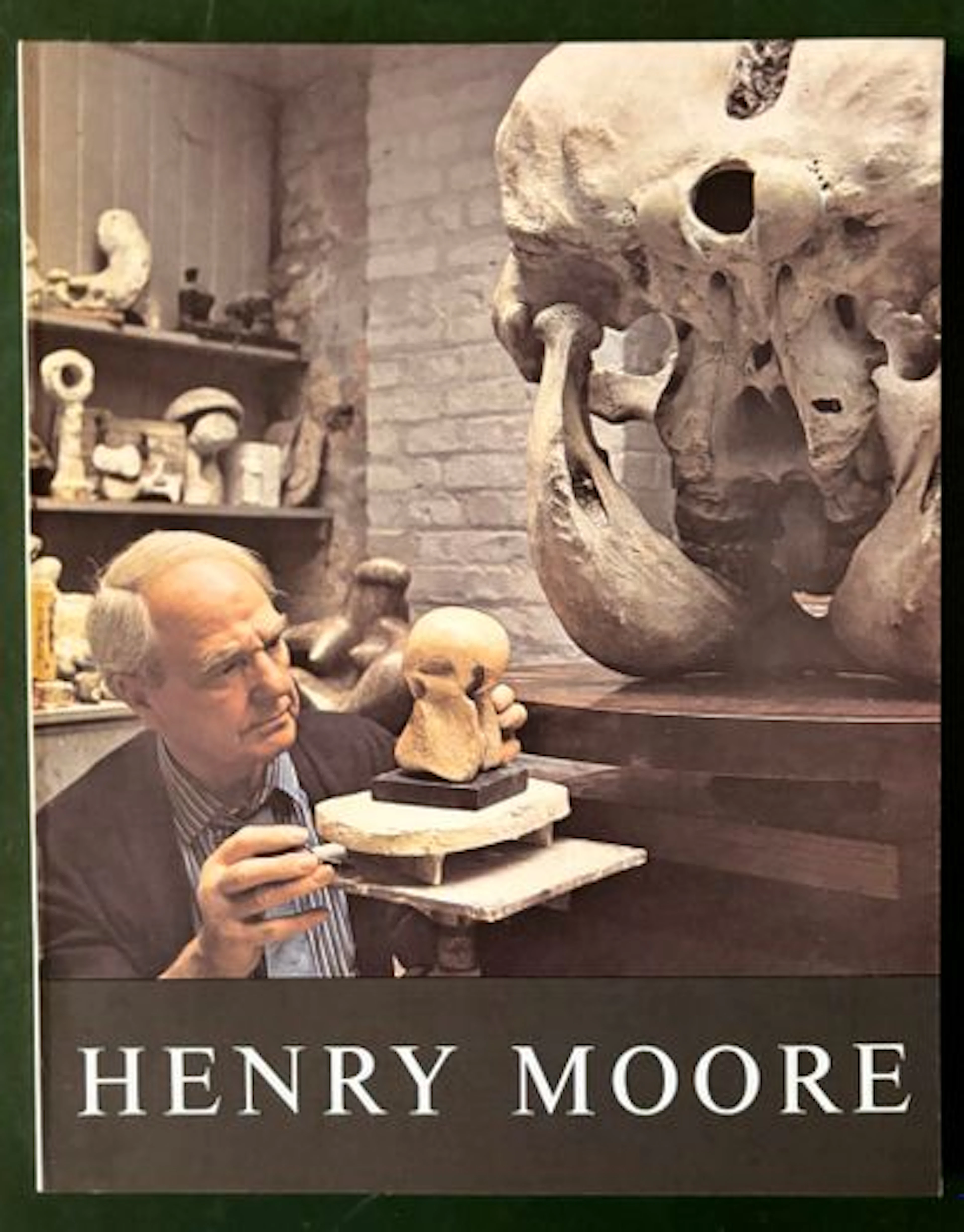 MOORE (HENRY) - Lot 194