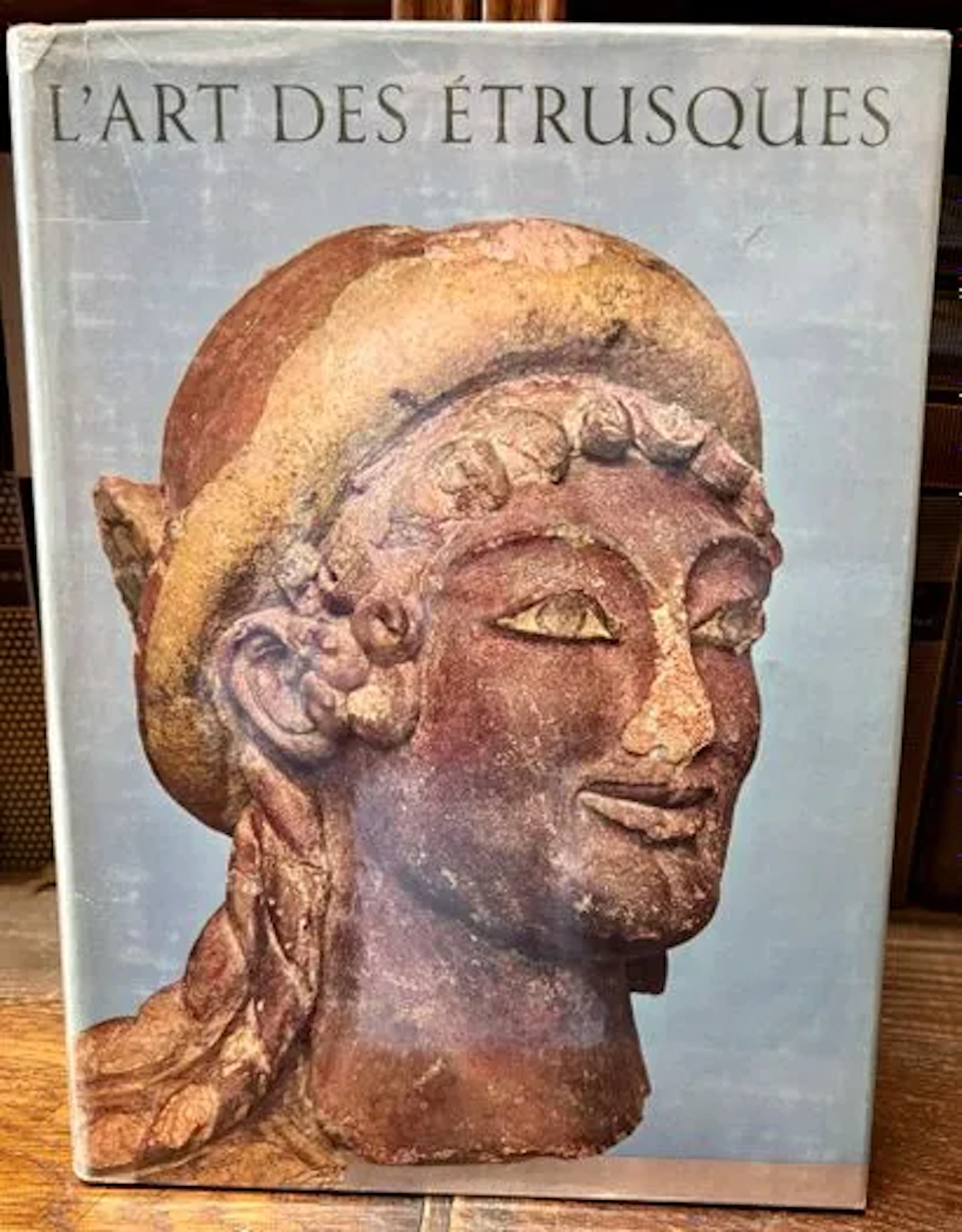 THE ART OF THE ETRUSCANS - Lot 151