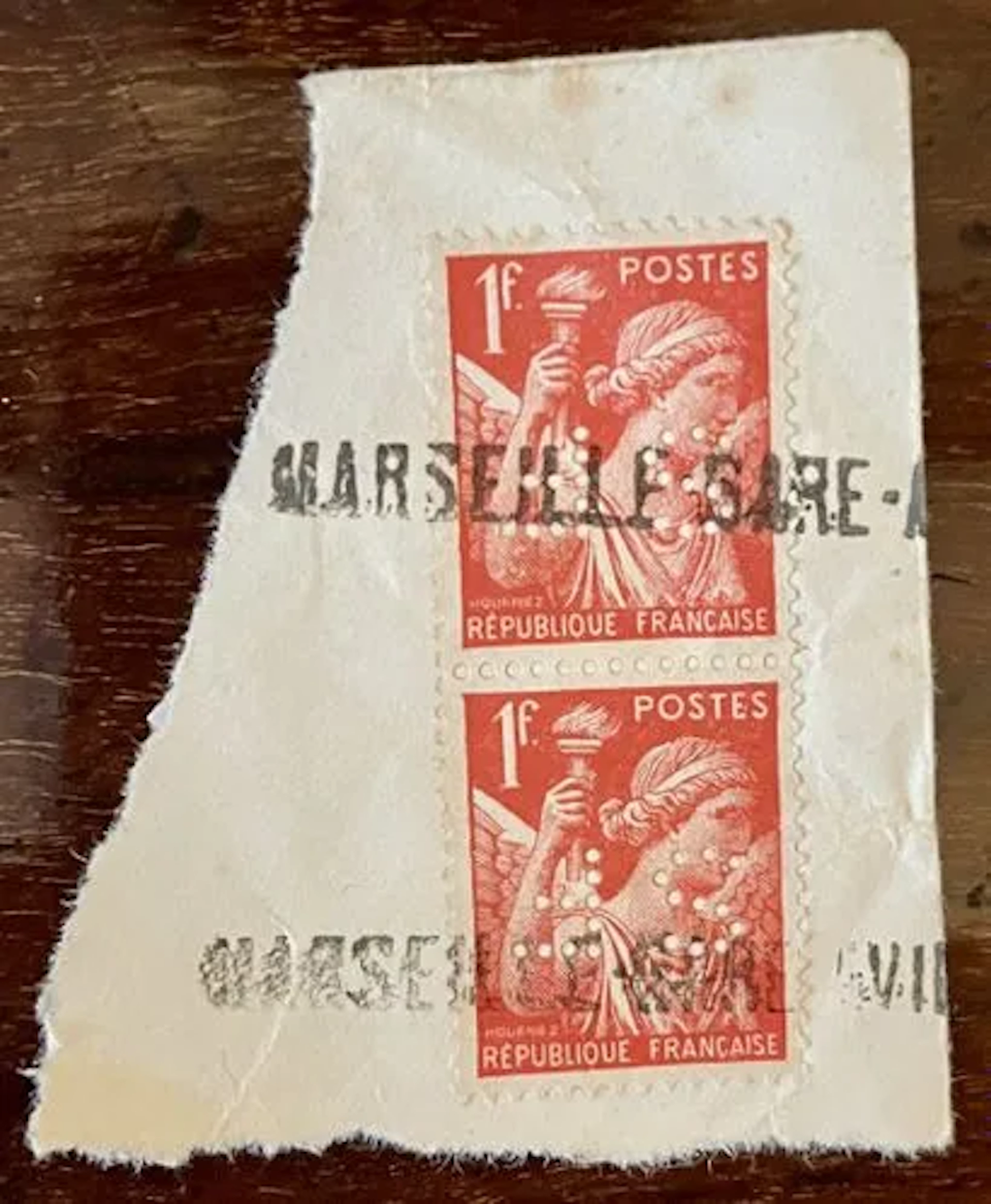 FRANCE — MERCURY TYPE, 1 F RED — PAIR ON FRAGMENT - Lot 21