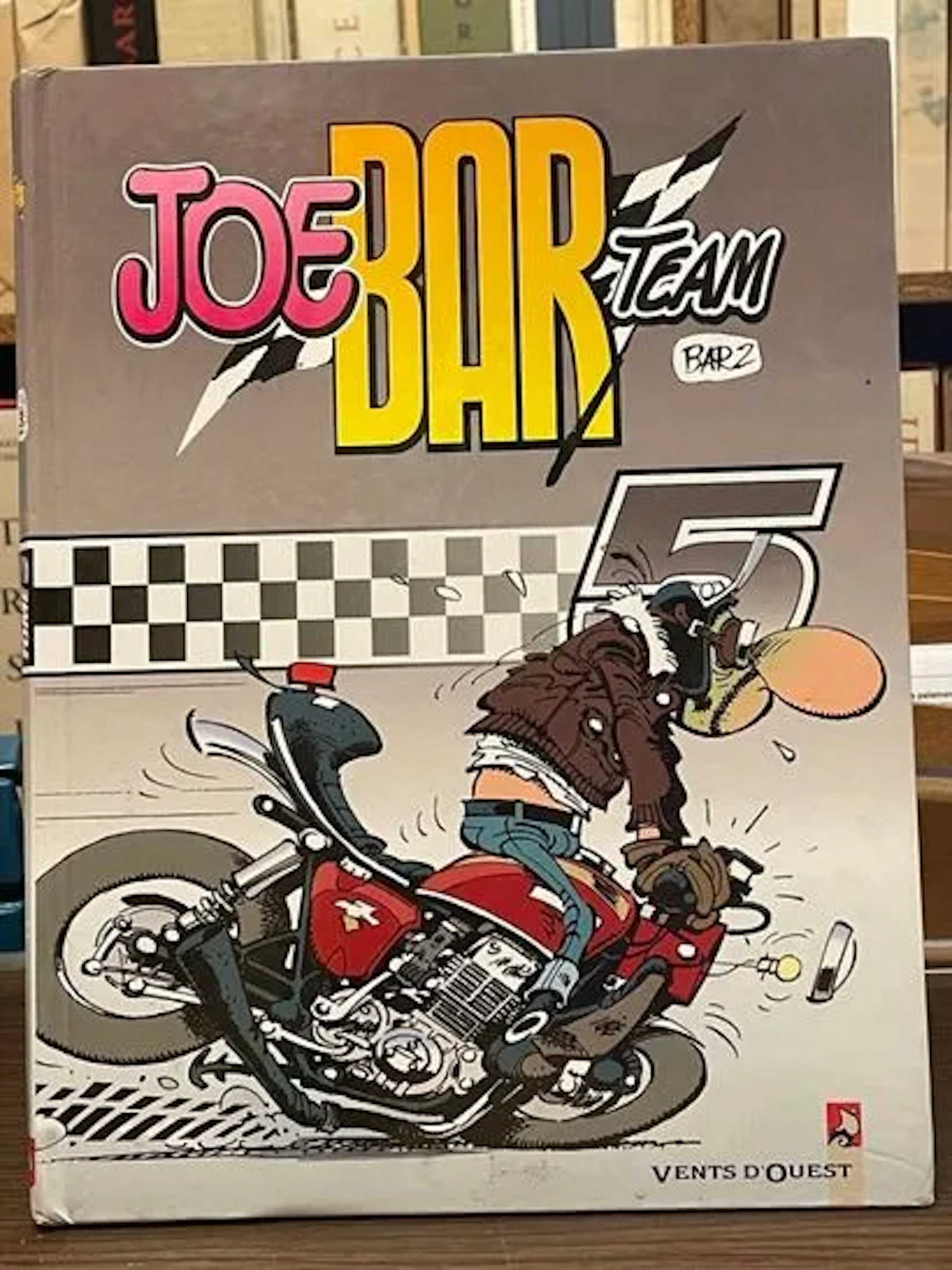 Joe Bar Team - Volume 5. - Lot 81