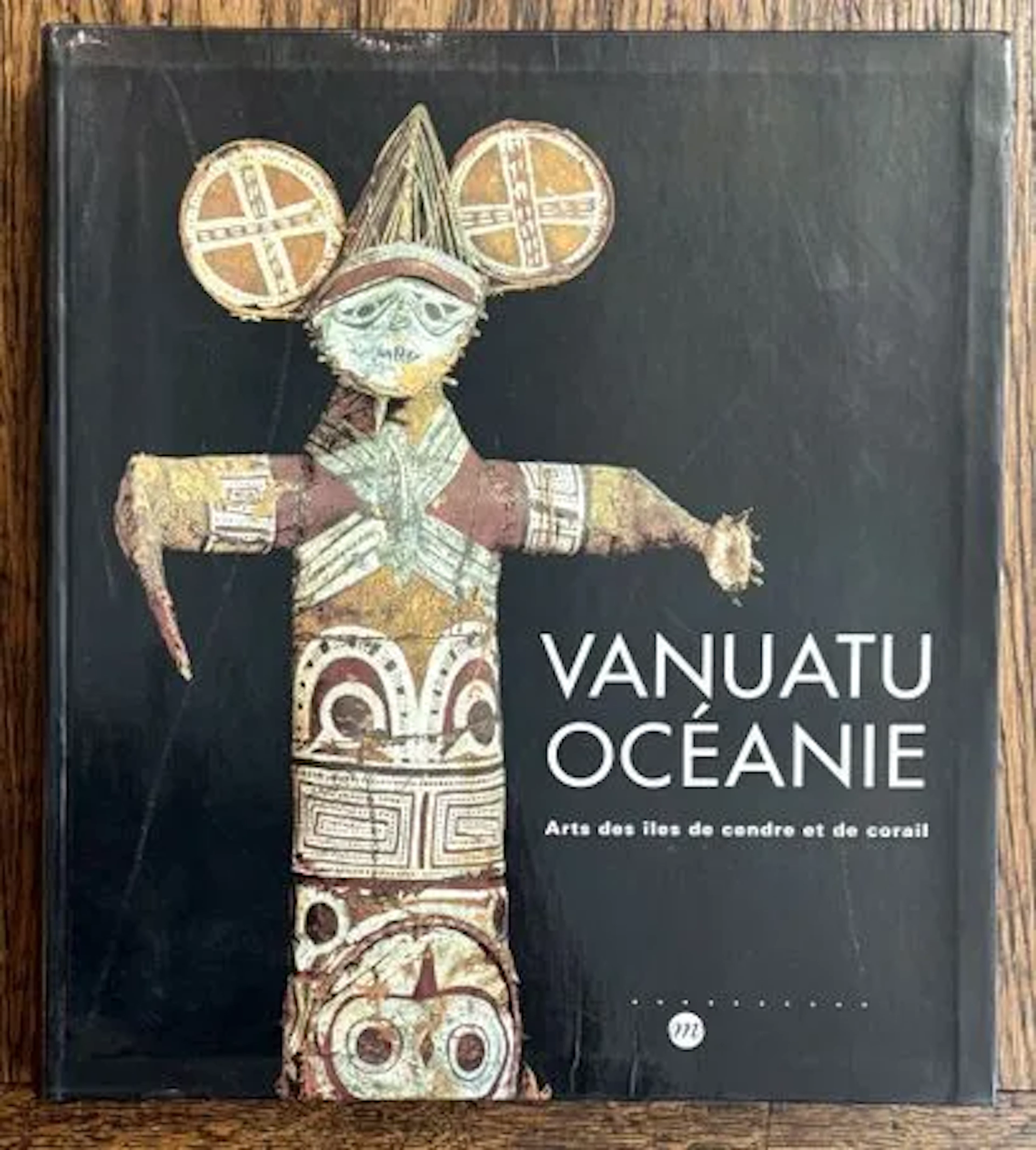 VANUATU - OCÉANIE. Arts des îles de cendre et de corail. - Lot 298