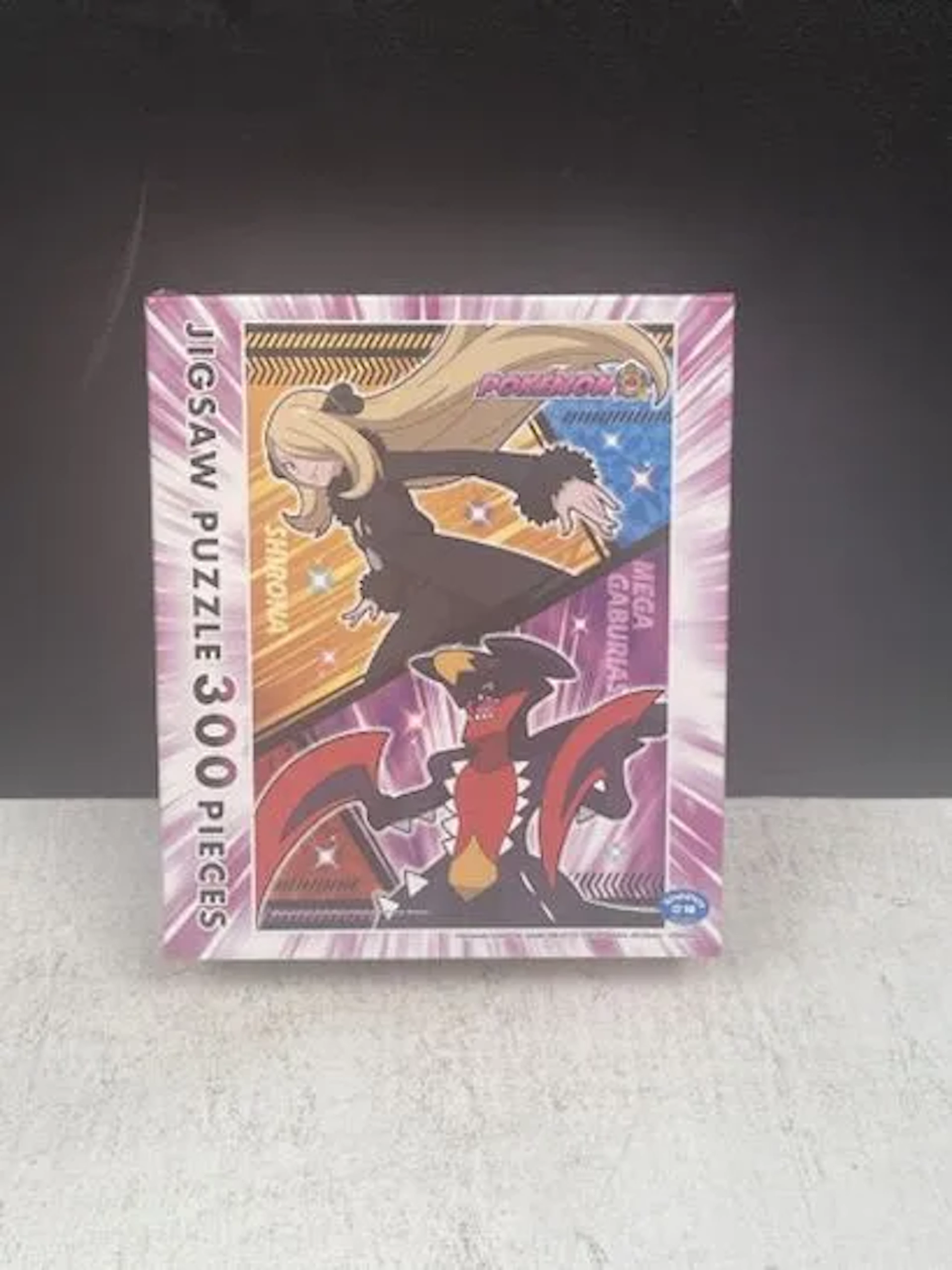 POKÉMON - Puzzle officiel 300 pièces : Cynthia & Méga-Carcha - Lot 173