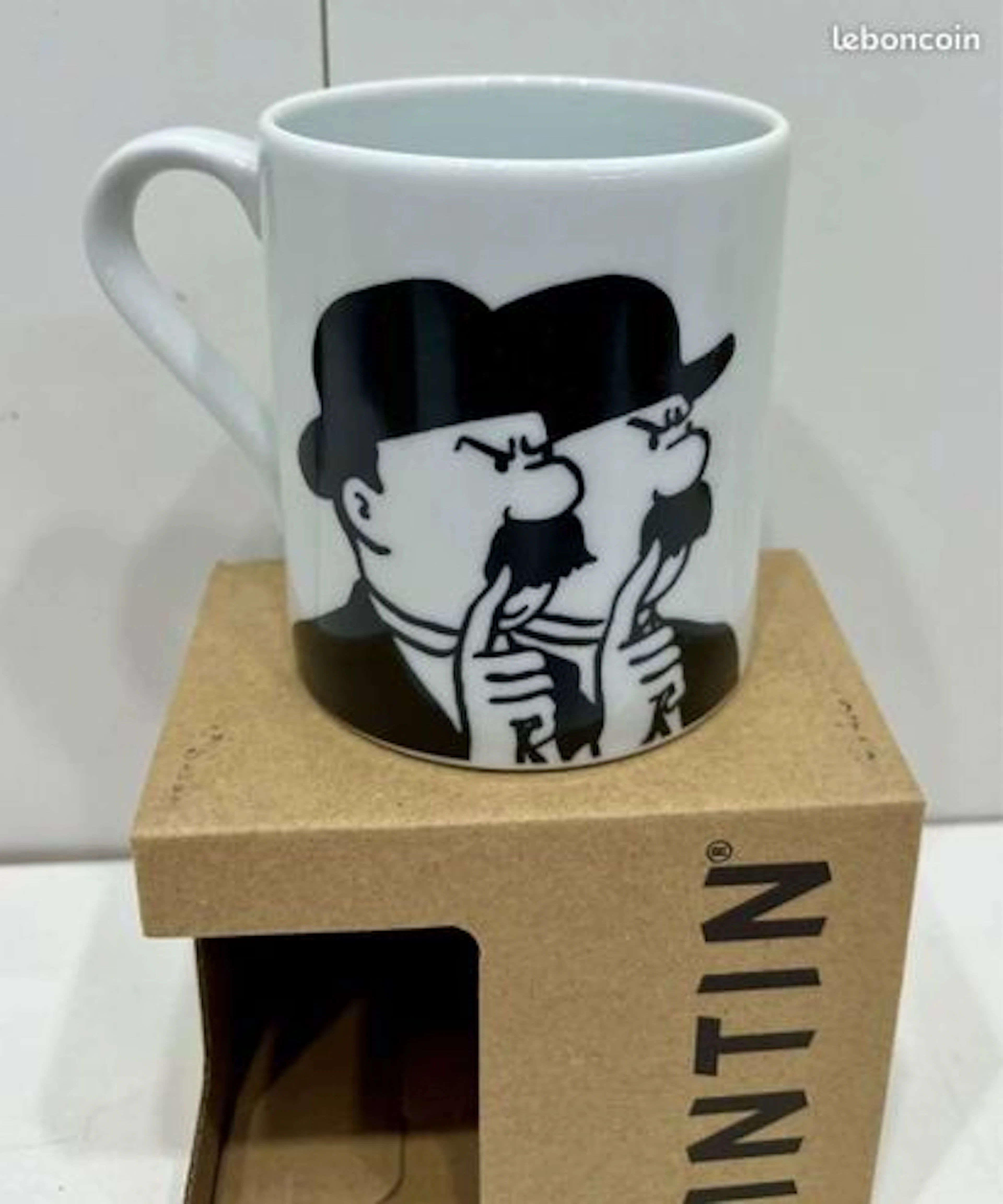 Mug en faience - Dupond et Dupont - Tintinimaginatio - Lot 173